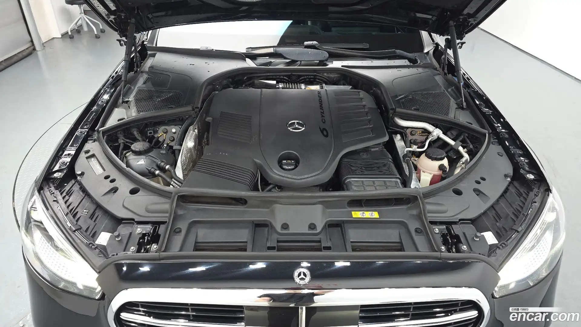 S-Class Mercedes-Benz 2022.4-OUTER-006
