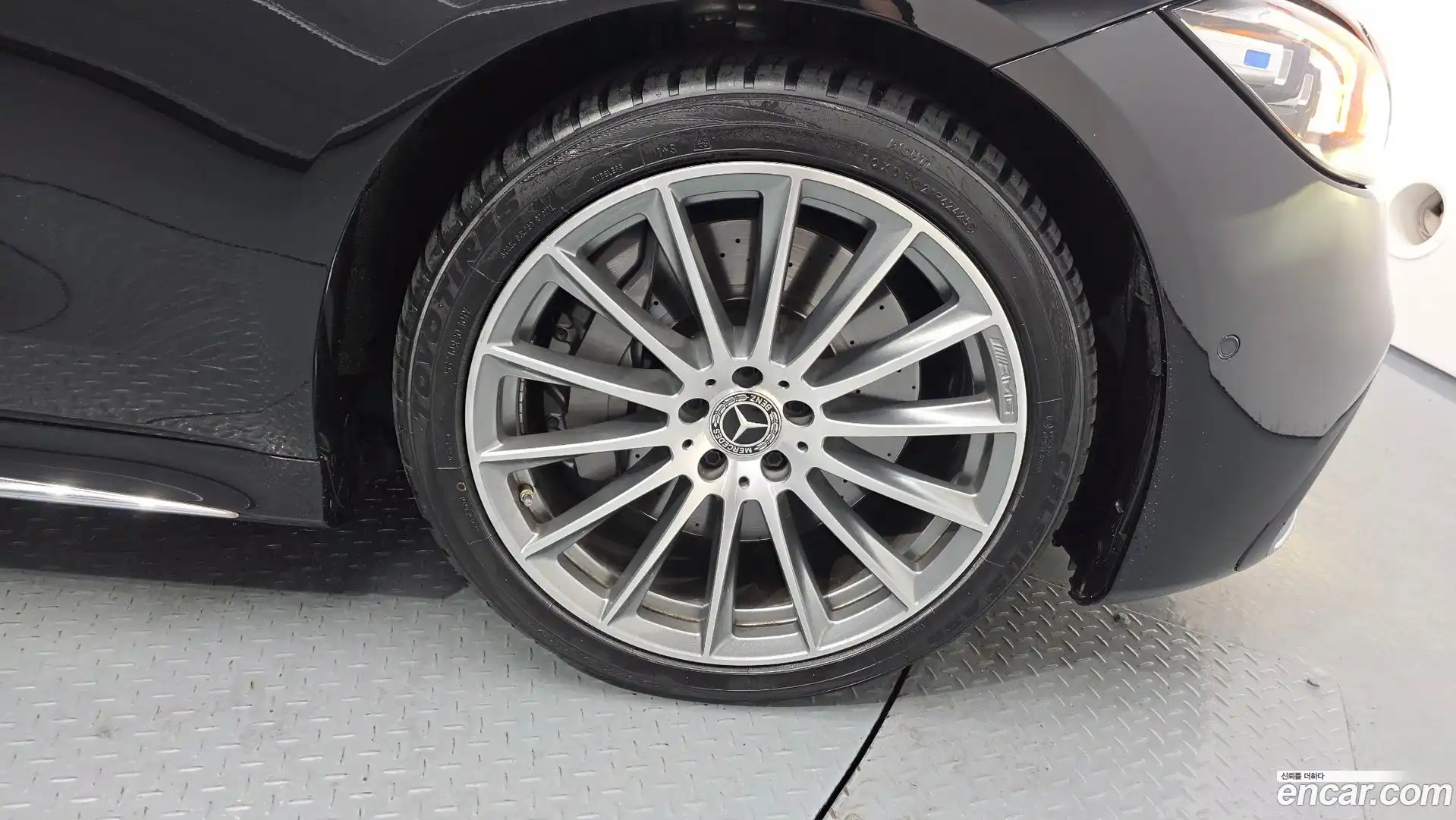S-Class Mercedes-Benz 2022.4-OUTER-031