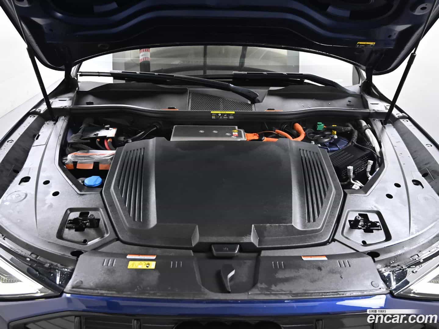 e-tron Audi 2022.9-OUTER-006