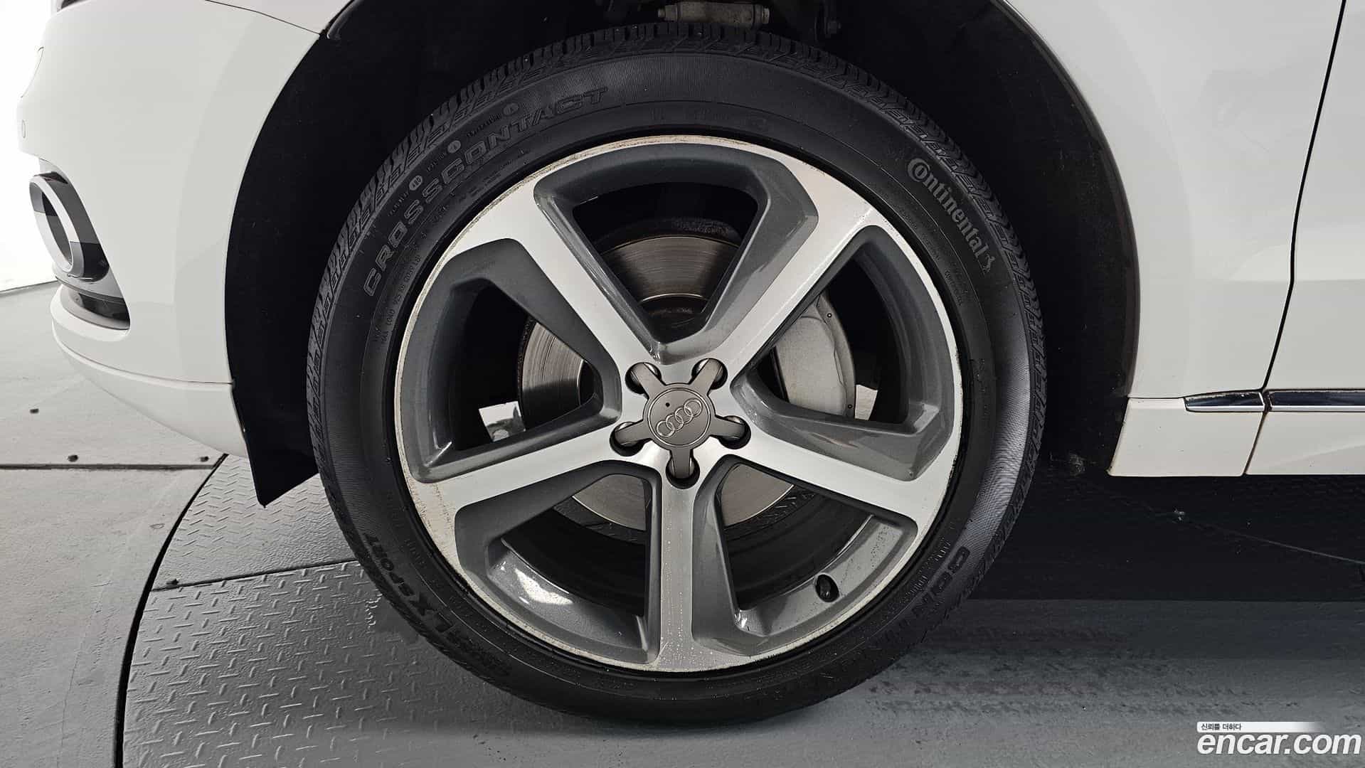 Q5 Audi 2015.0-OUTER-005