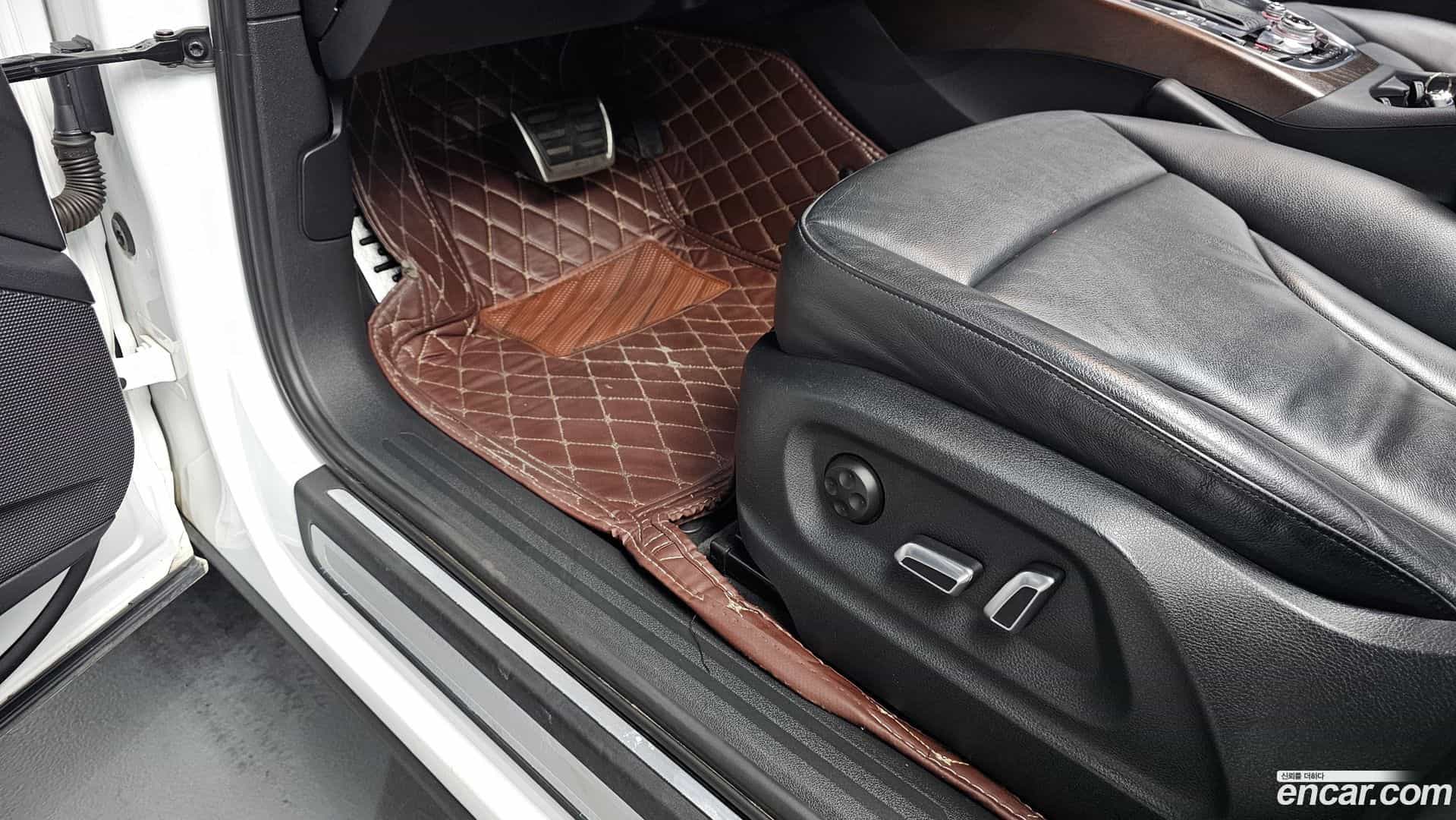 Q5 Audi 2015.0-OPTION-047