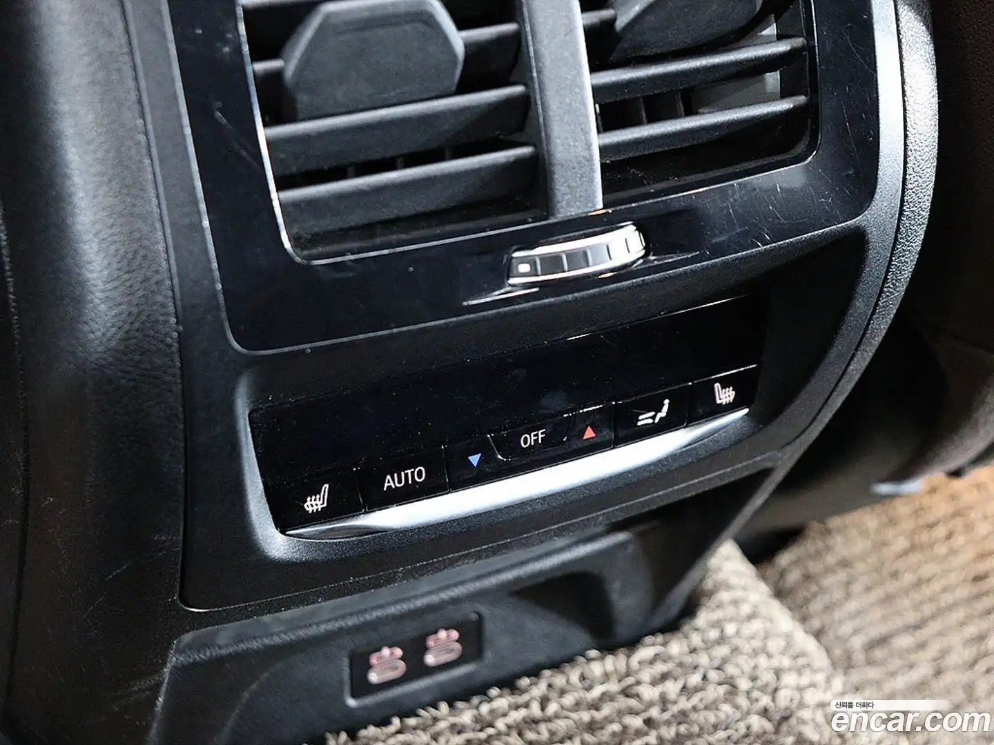X4 BMW 2023.10-INNER-007