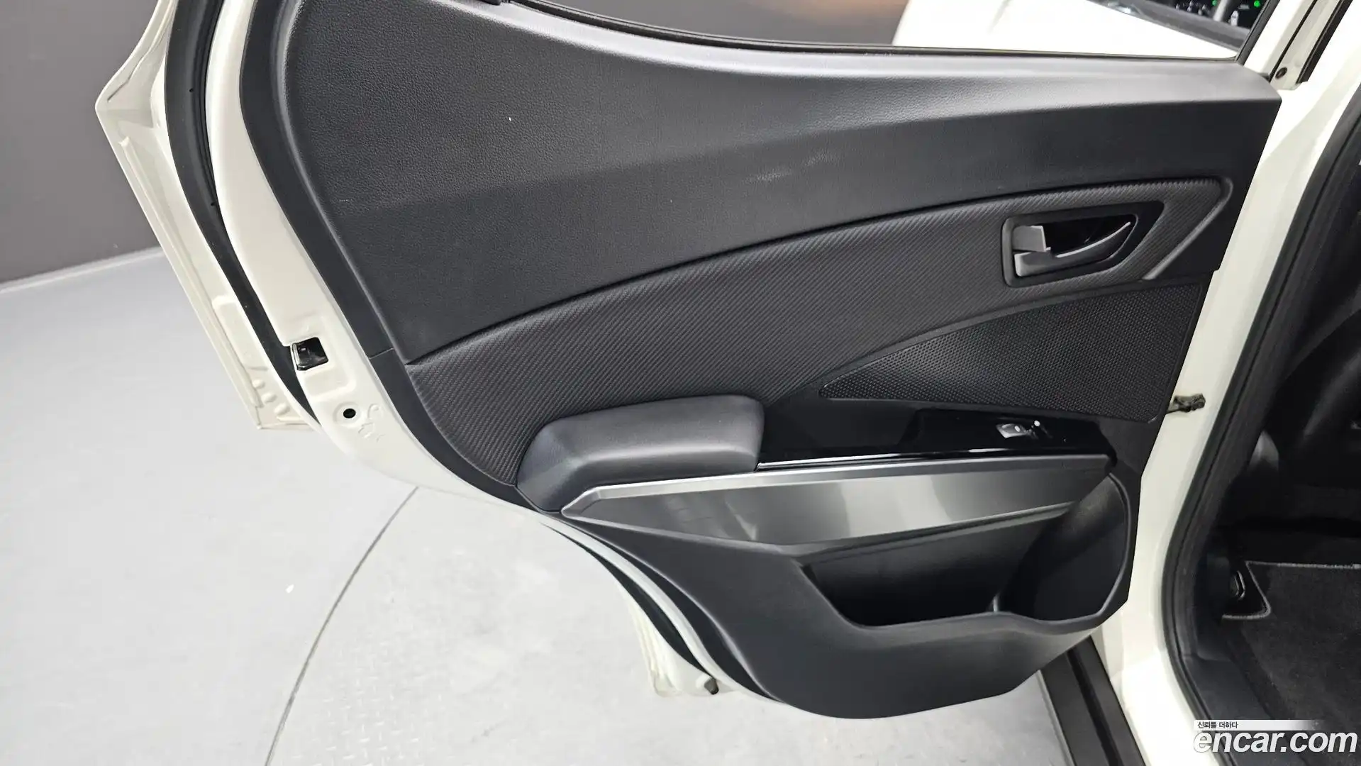 TIBOLI KG Mobility 2021.3-INNER-035