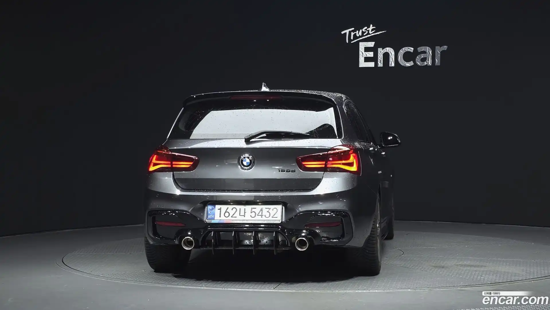 1-Series BMW 2018.0-OUTER-004