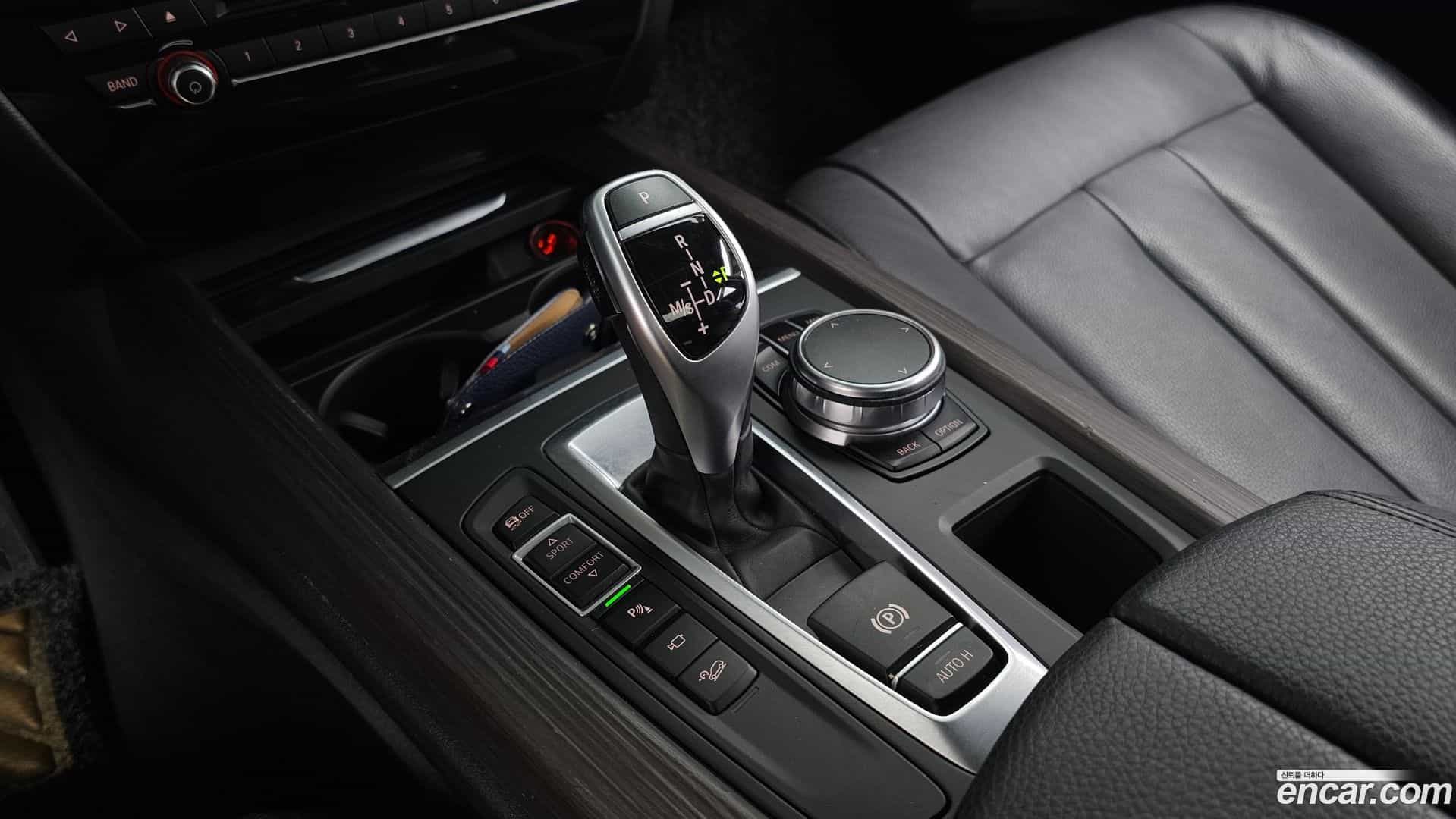 X5 BMW 2017.1-INNER-009