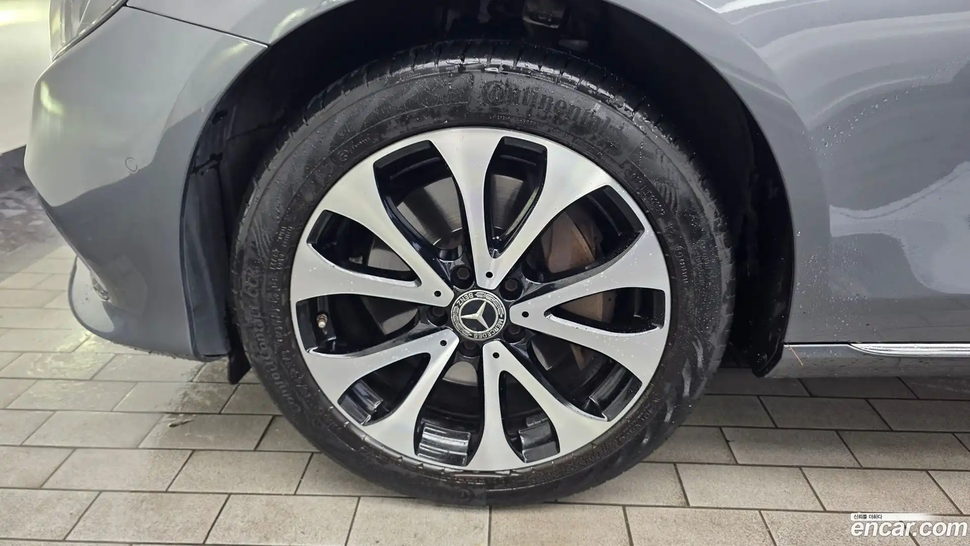 E-Class Mercedes-Benz 2020.0-OUTER-005