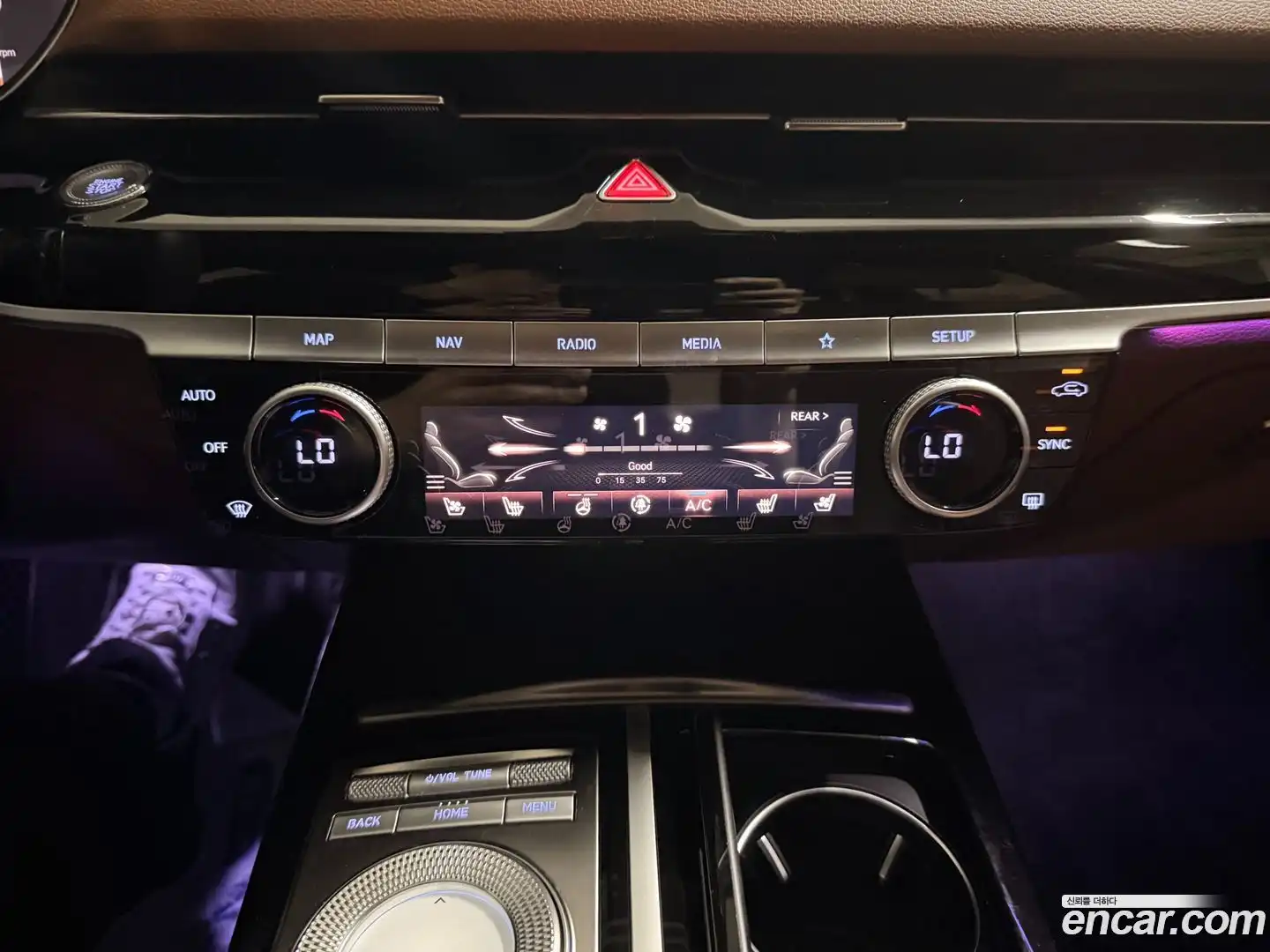 G80 Genesis 2022.4-INNER-009