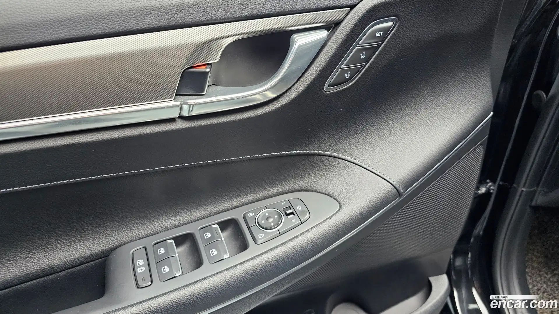 Grandeur Hyundai 2021.9-OPTION-020