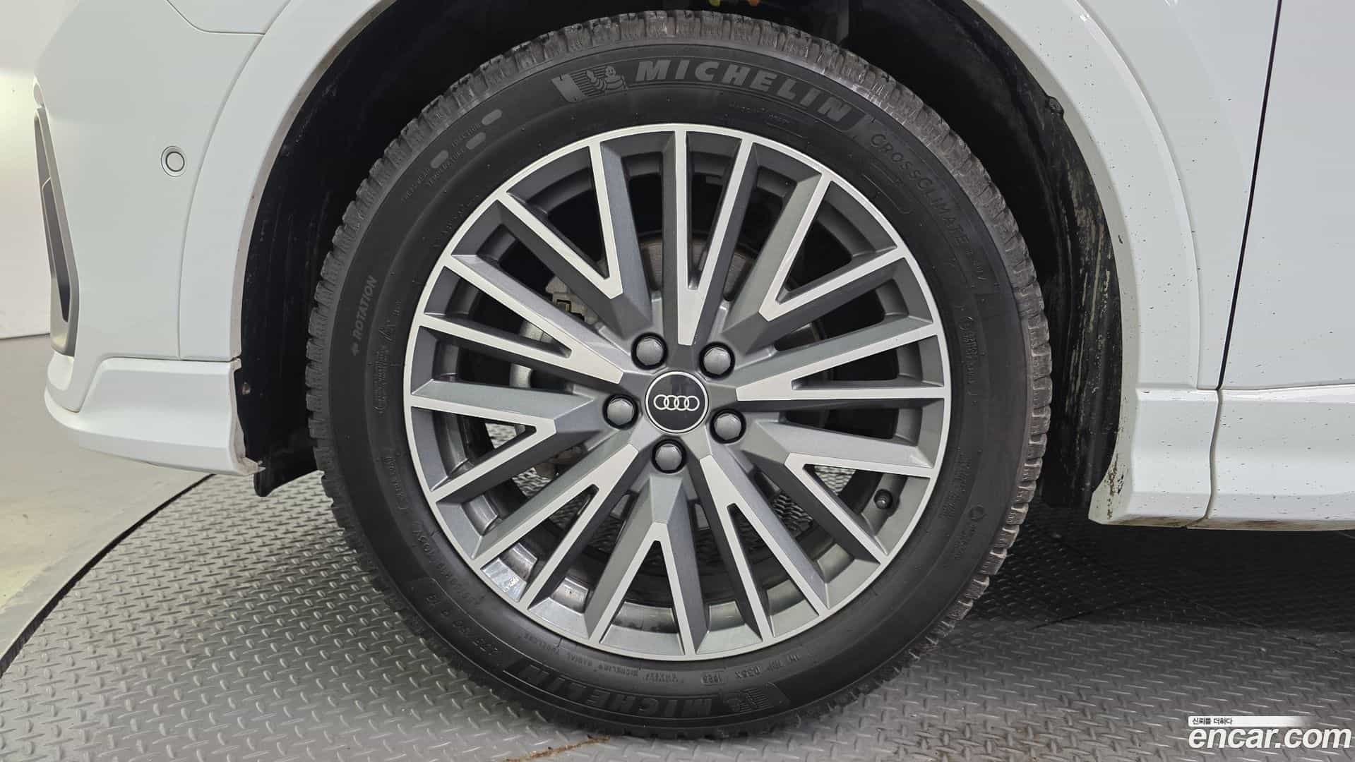 Q3 Audi 2022.8-OUTER-005