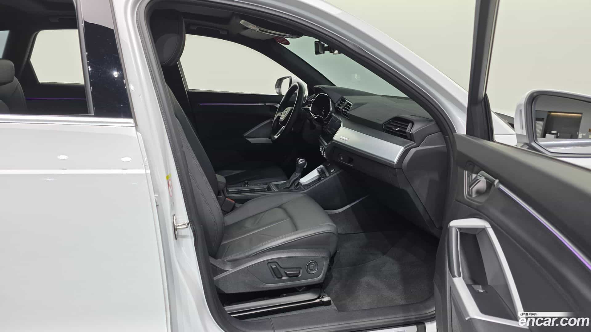 Q3 Audi 2022.8-INNER-010