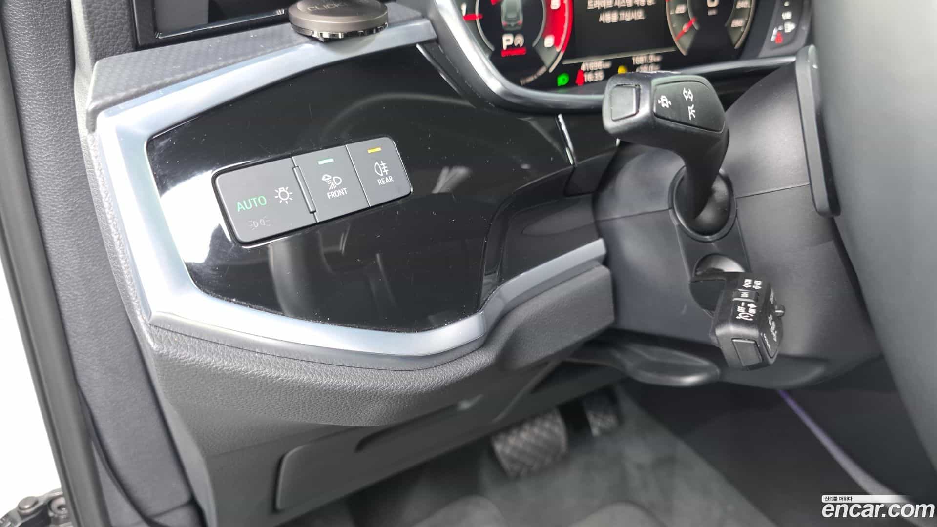 Q3 Audi 2022.8-OPTION-018