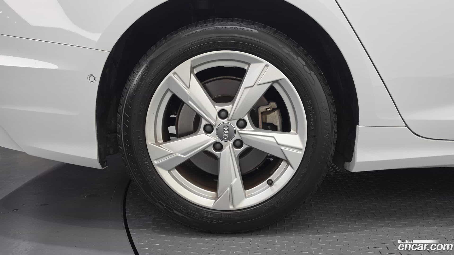 A6 Audi 2020.9-OUTER-005