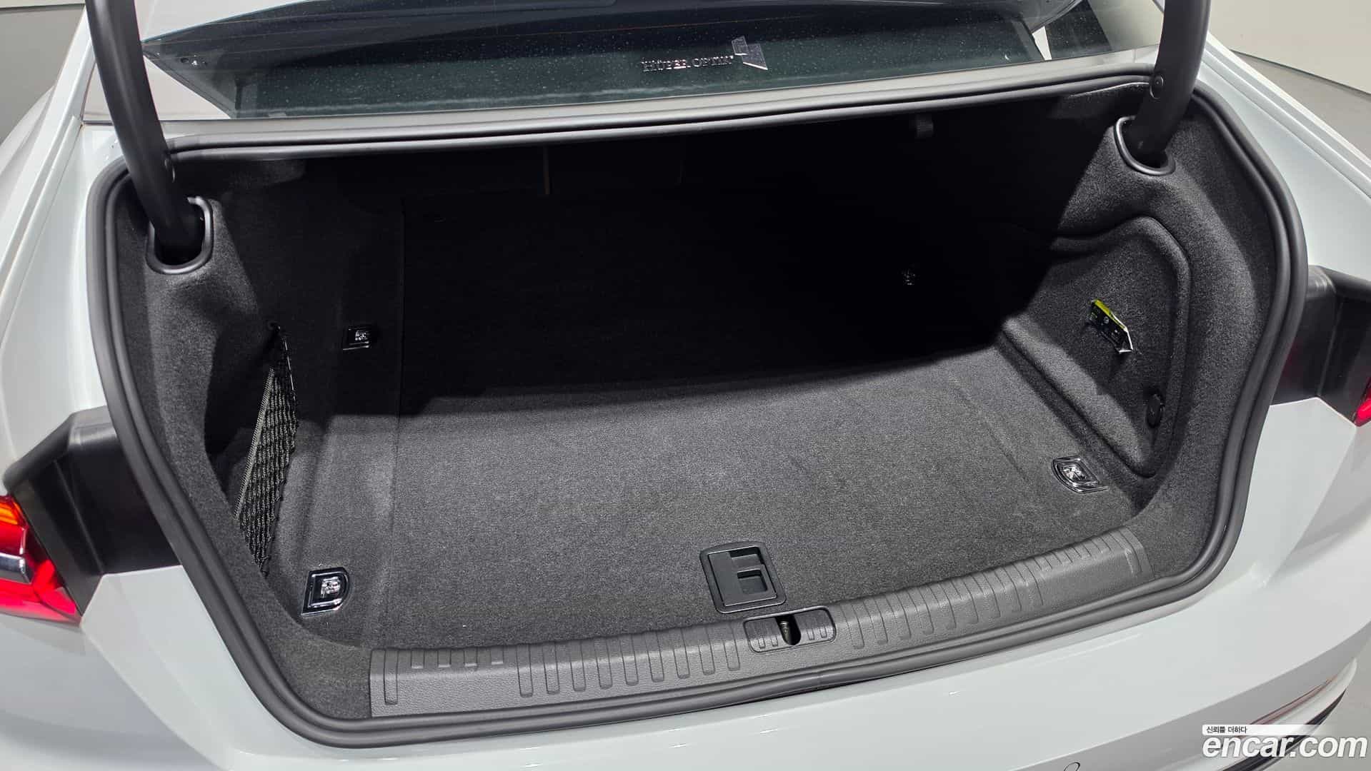 A6 Audi 2020.9-OPTION-042