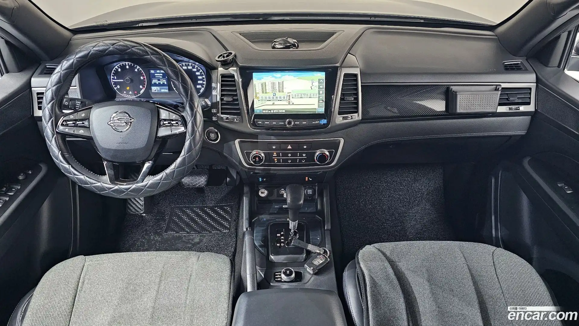 Rexton KG Mobility 2022.9-INNER-007