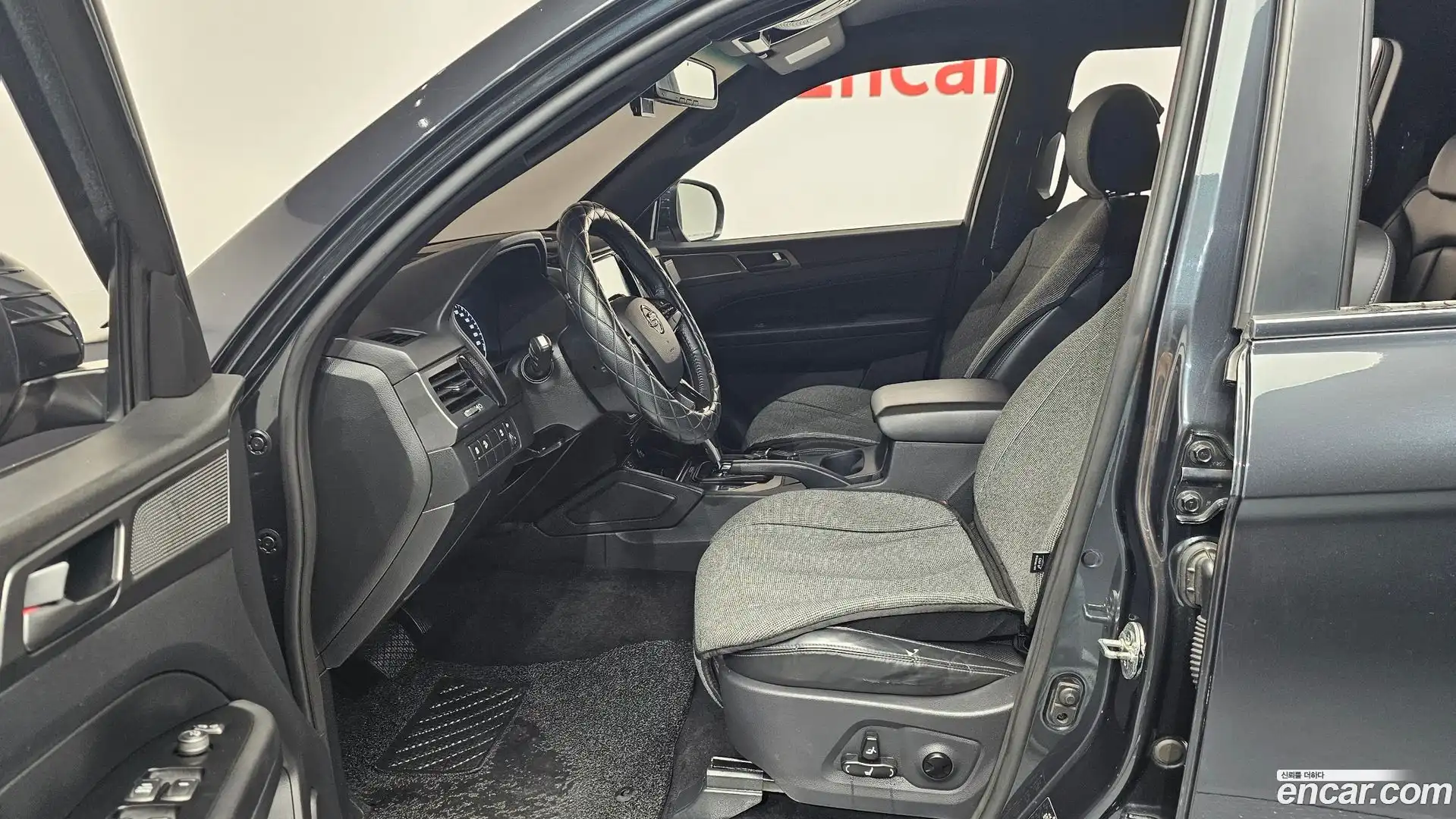 Rexton KG Mobility 2022.9-OPTION-040