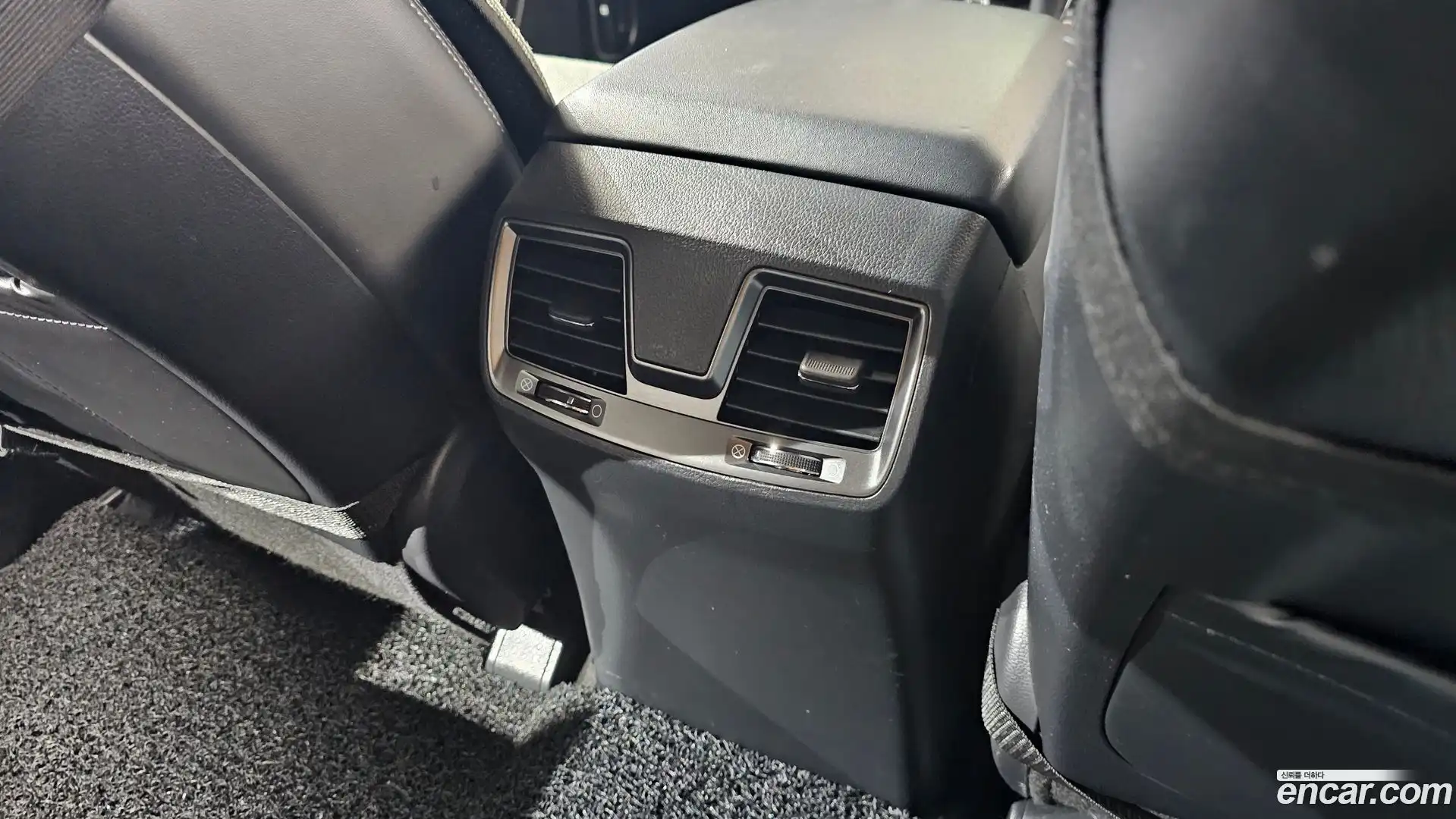 Rexton KG Mobility 2022.9-OPTION-044