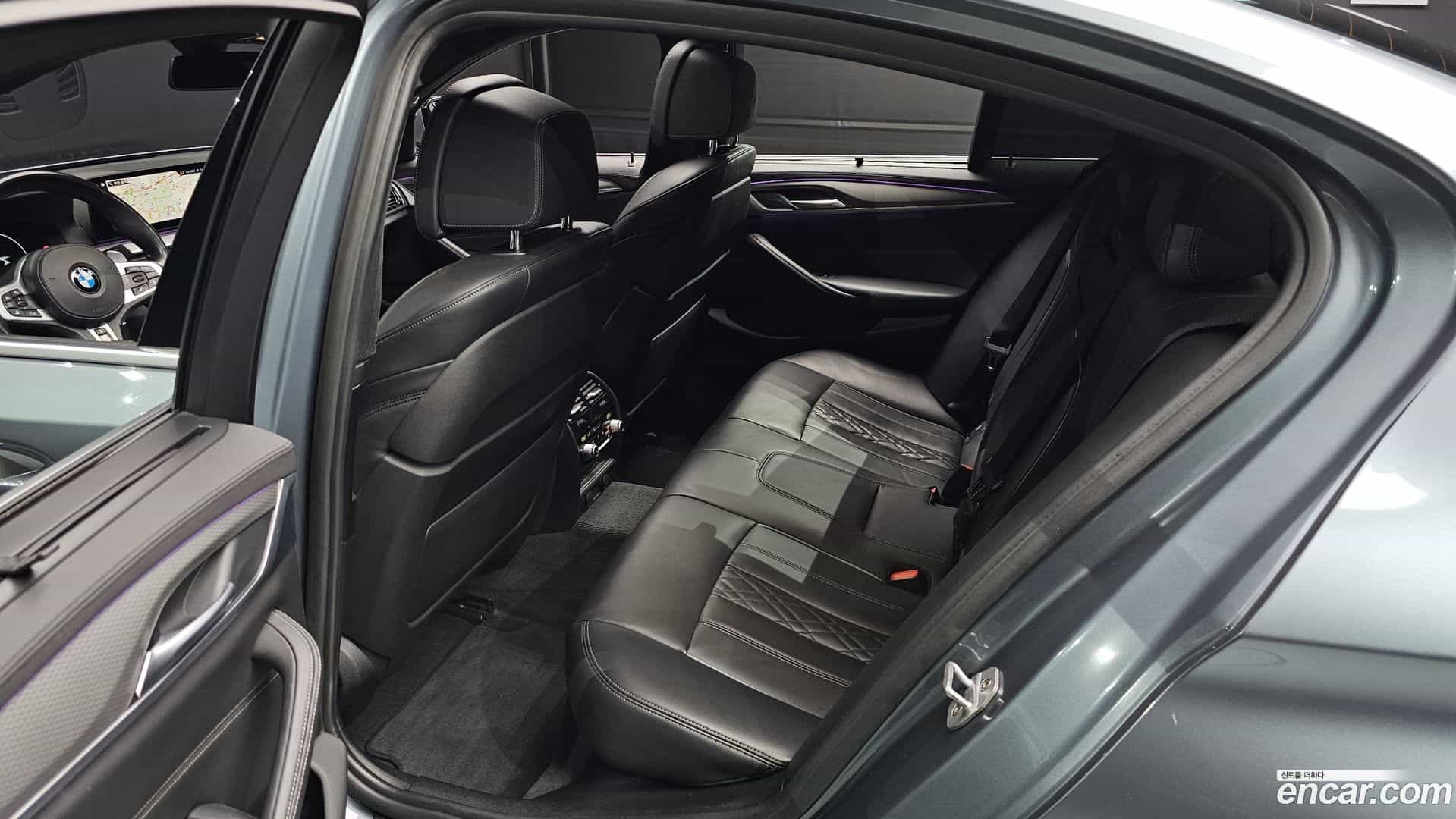 5-Series BMW 2019.6-OPTION-015