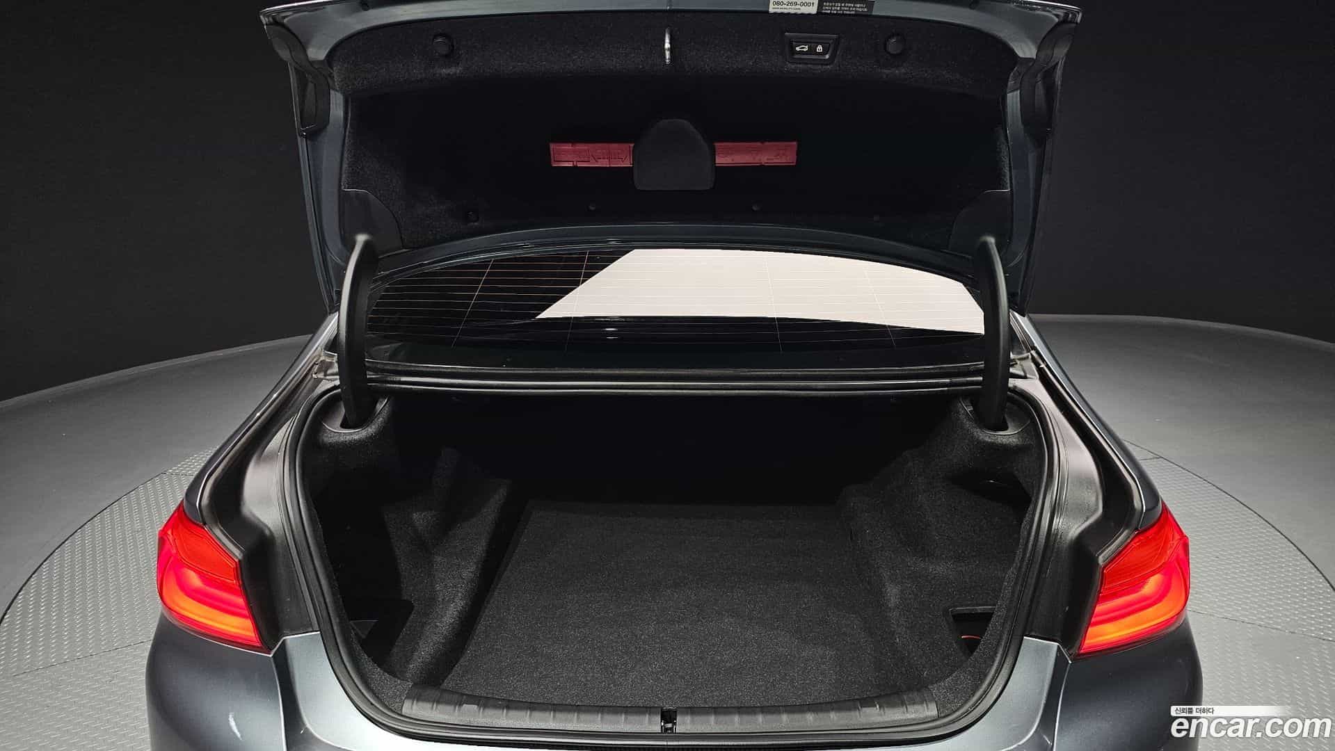 5-Series BMW 2019.6-OPTION-024