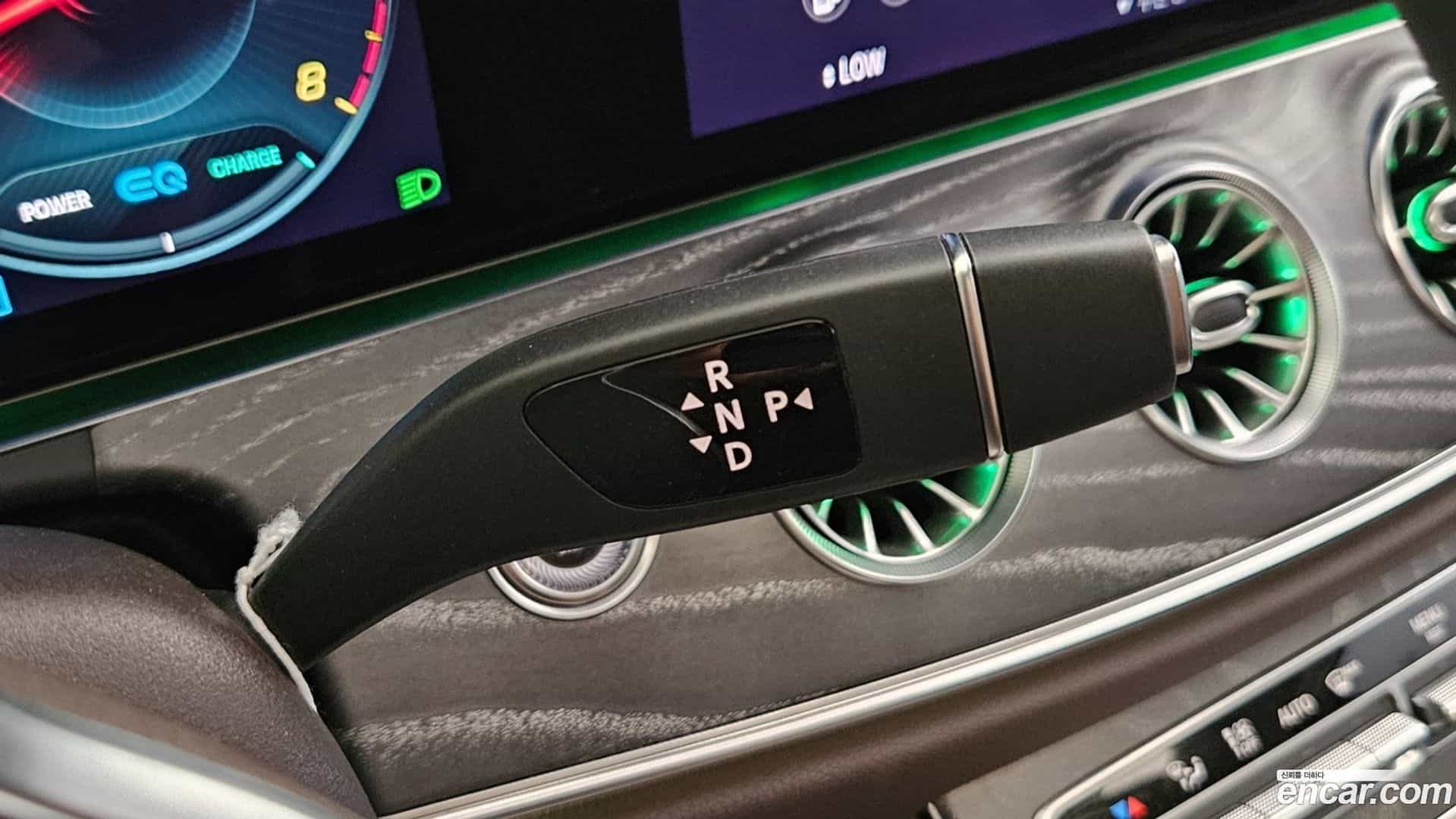 CLS-Class Mercedes-Benz 2021.2-INNER-009