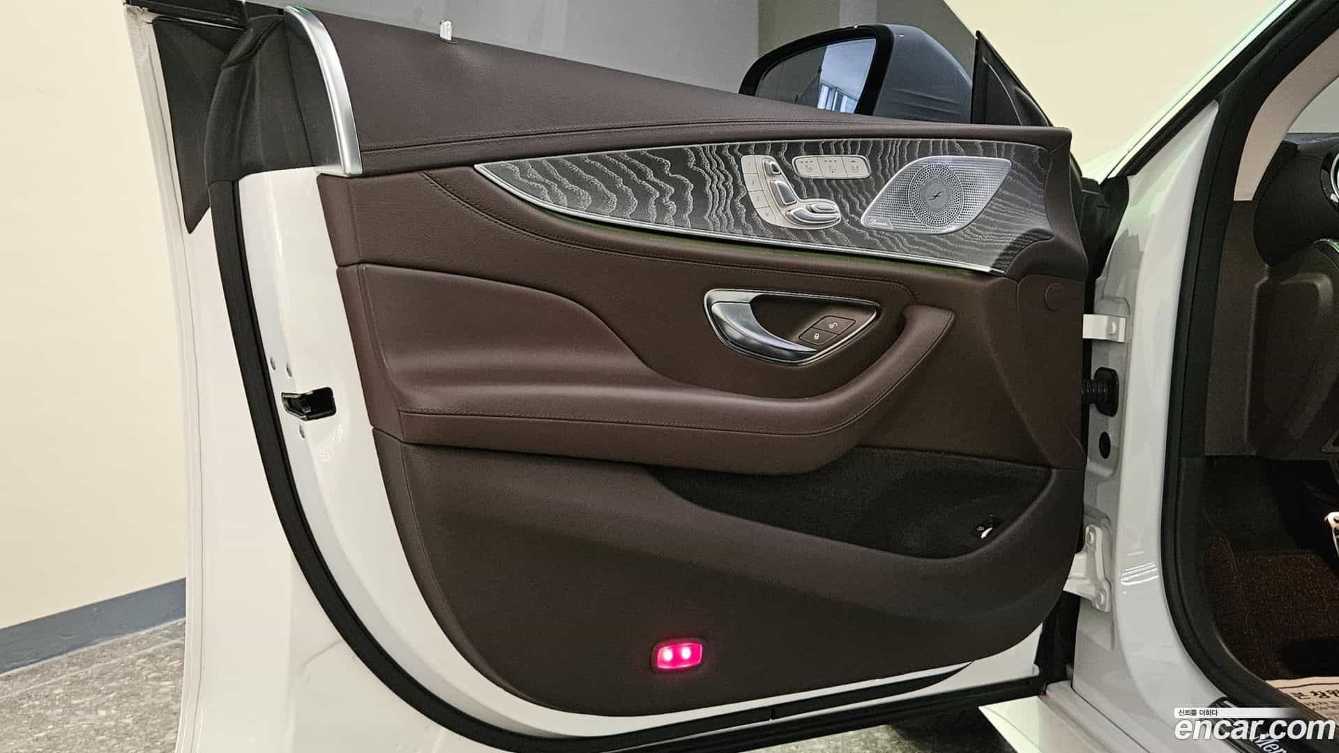 CLS-Class Mercedes-Benz 2021.2-OPTION-015
