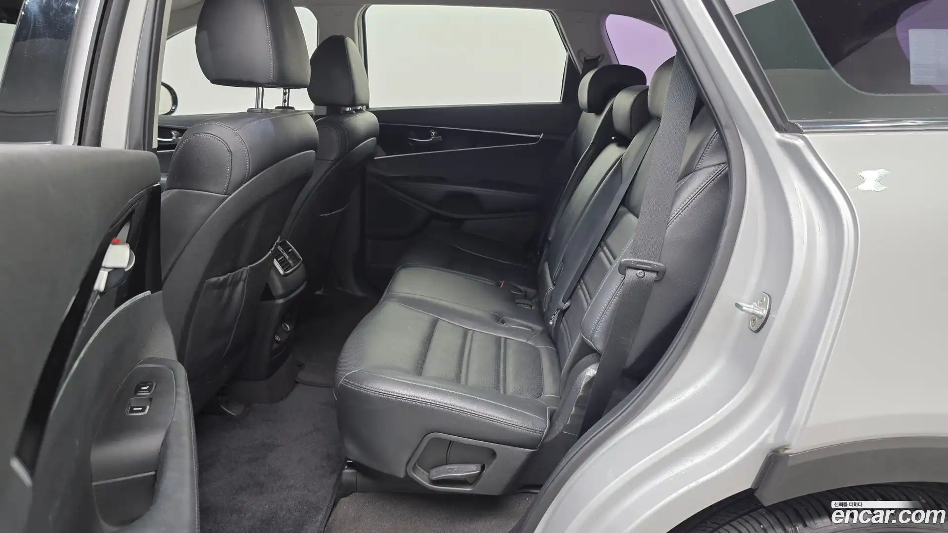 Sorento Kia 2017.9-OPTION-016