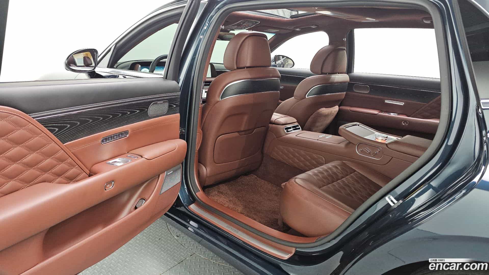 G90 Genesis 2022.9-INNER-036