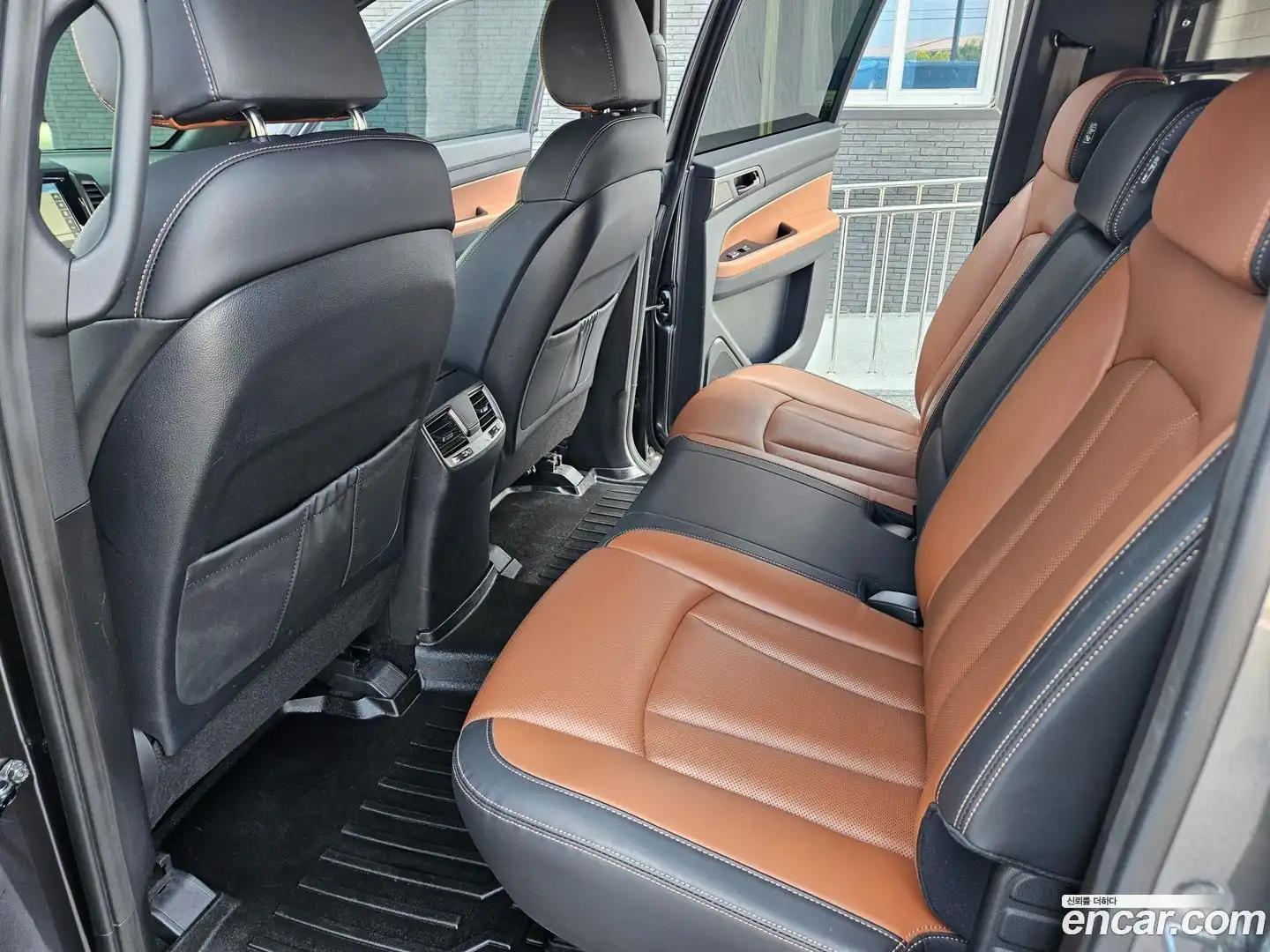 Rexton KG Mobility 2020.3-INNER-010
