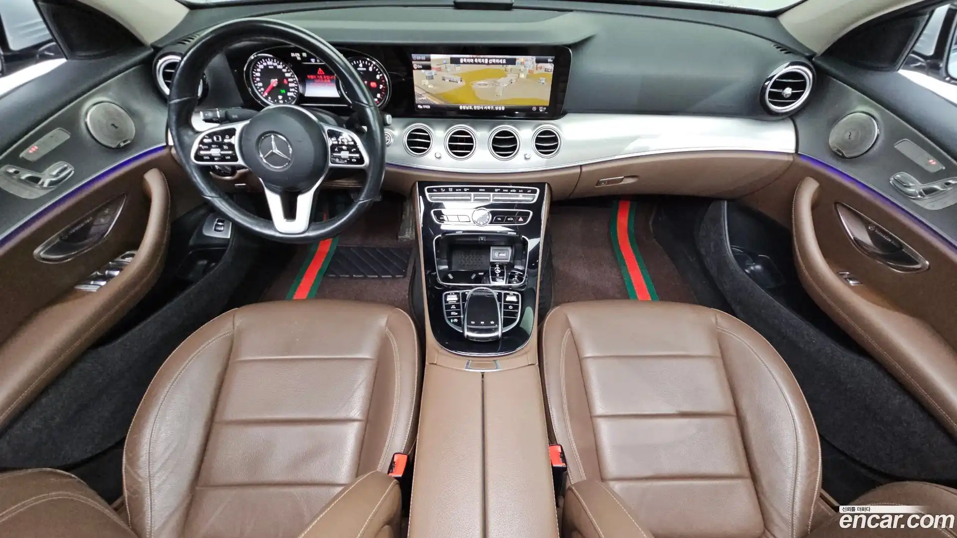 E-Class Mercedes-Benz 2018.10-INNER-007
