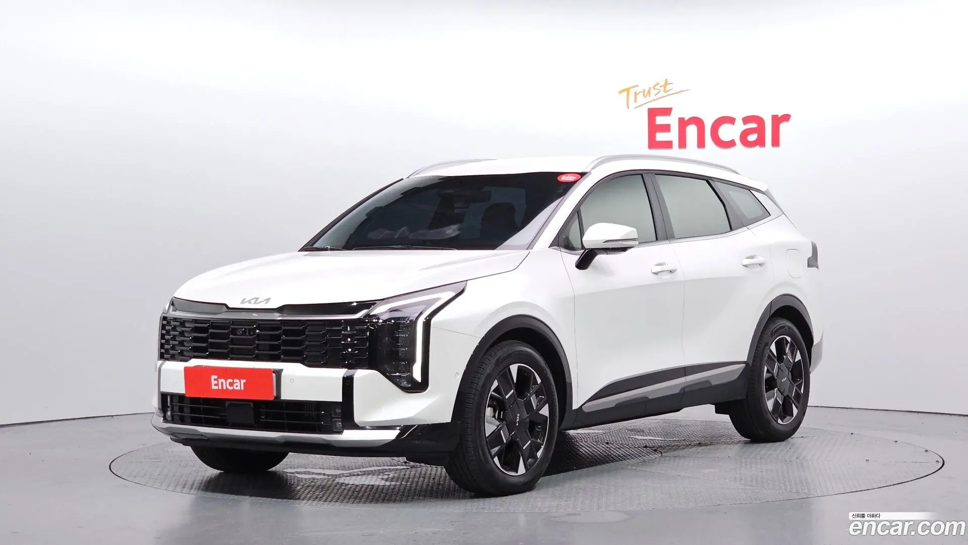 Main__Slider__Photo:Sportage Kia 2025.1-0