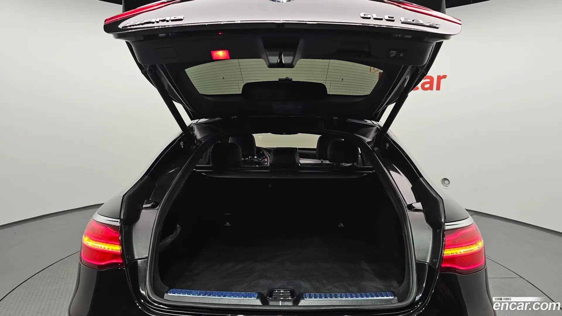 GLC-Class Mercedes-Benz 2018.11-OPTION-024