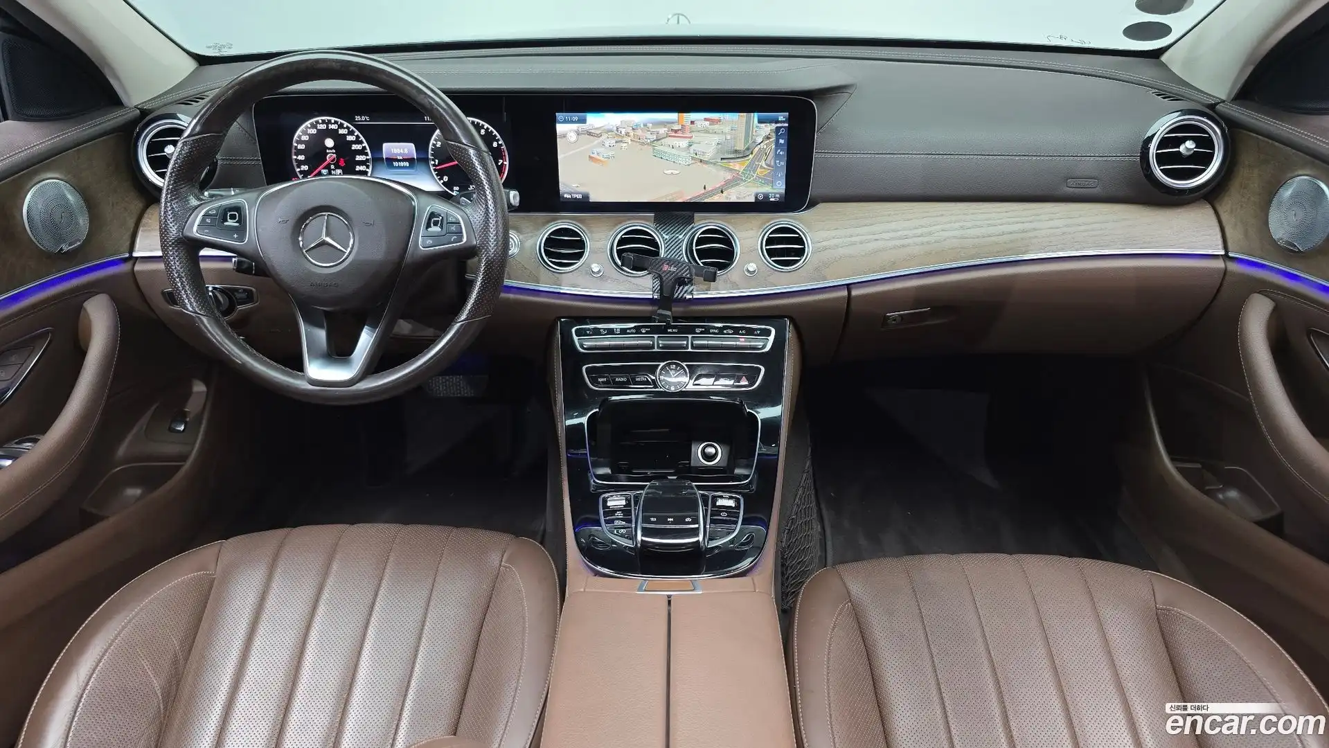 E-Class Mercedes-Benz 2017.11-INNER-007