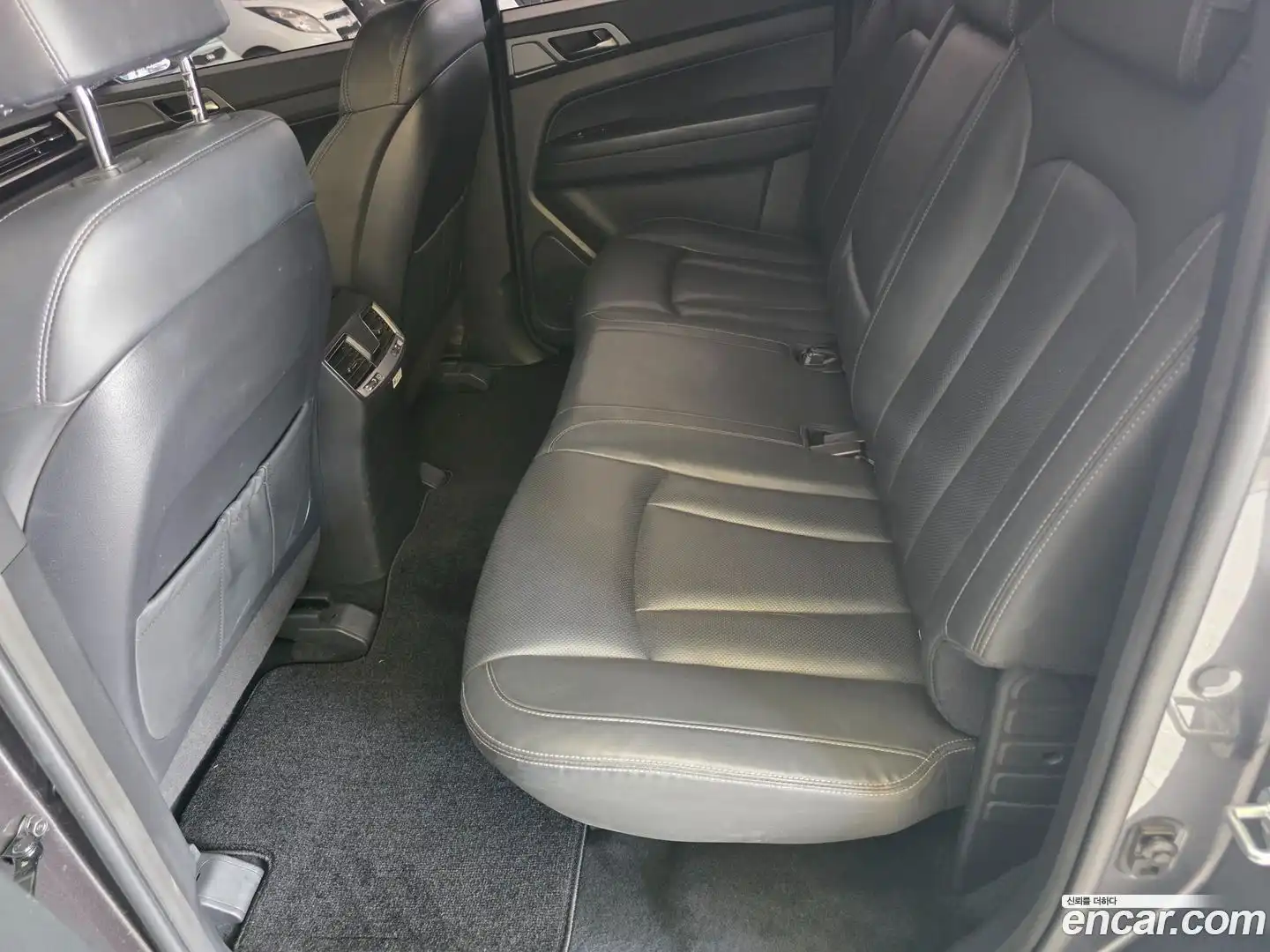 Rexton KG Mobility 2023.10-OPTION-017