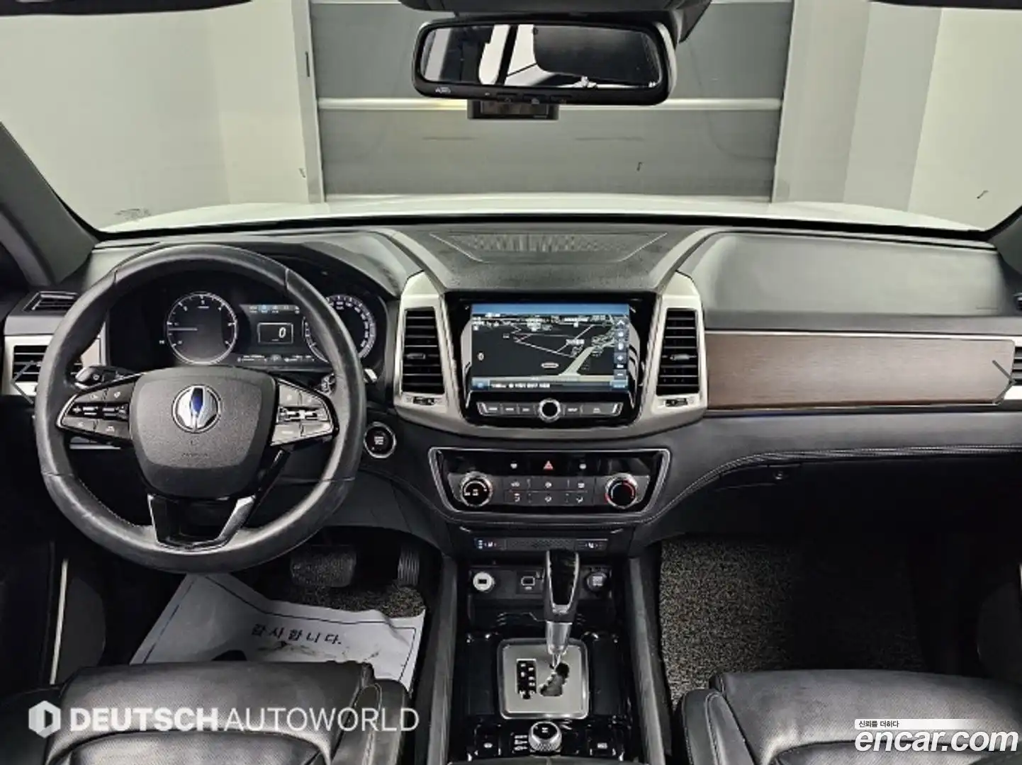 Rexton KG Mobility 2018.3-INNER-007