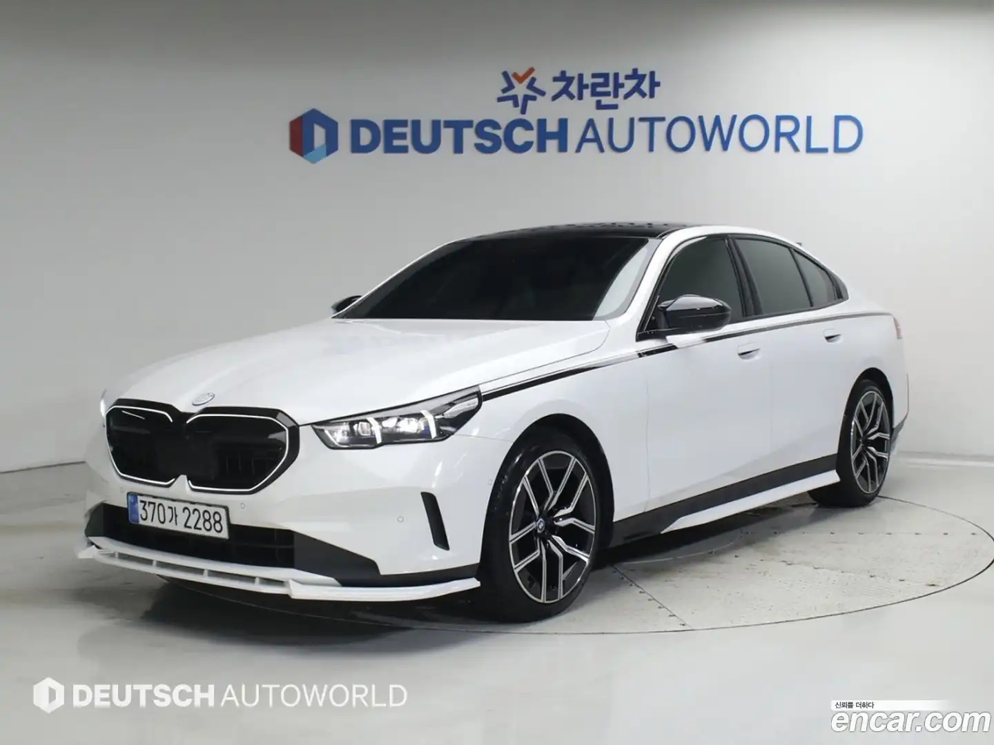 5-Series BMW 2025.4-OUTER-001