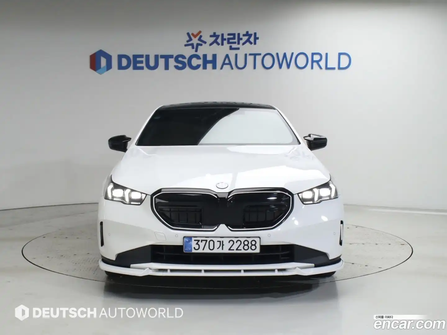 5-Series BMW 2025.4-OUTER-003