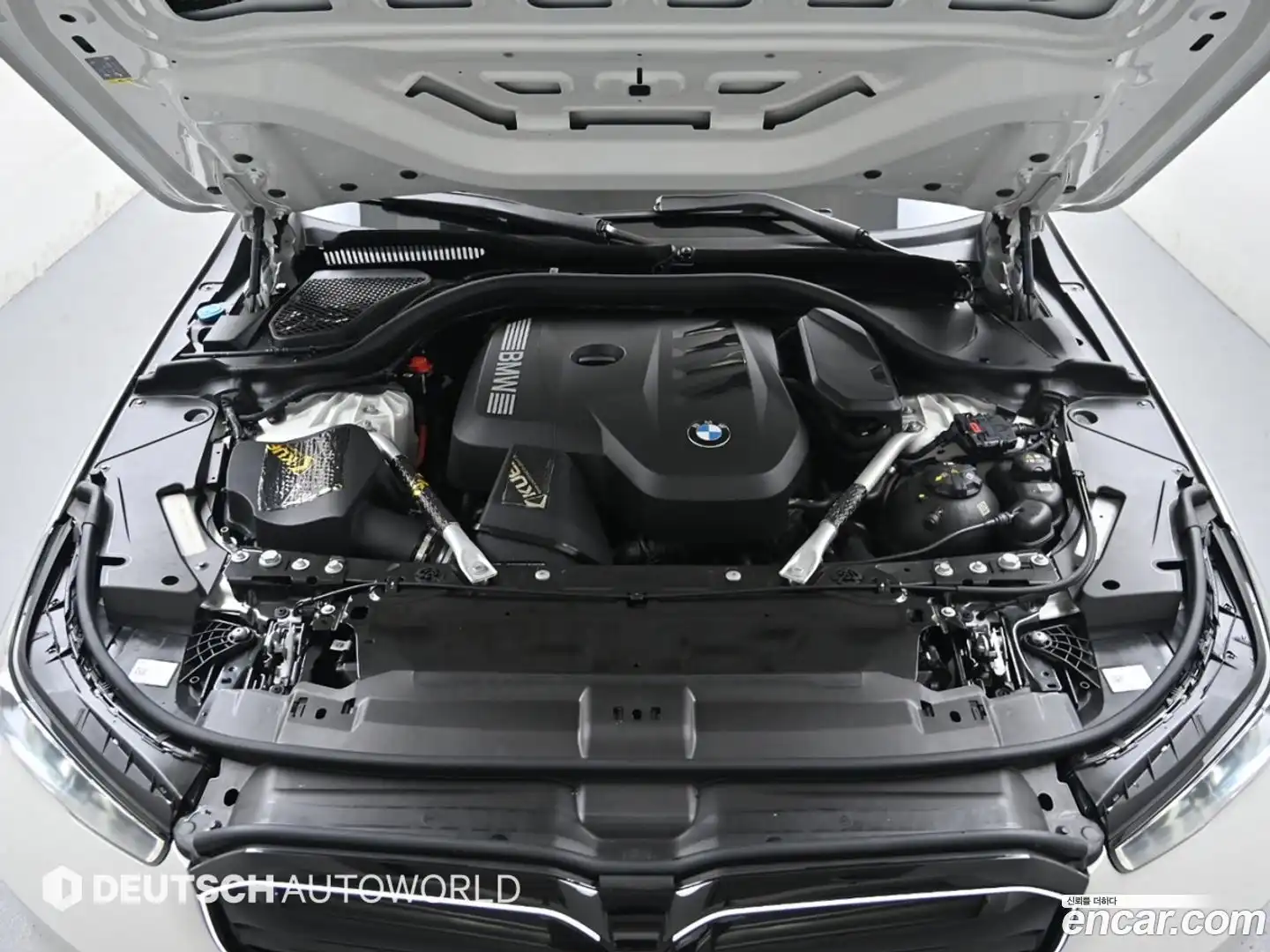 5-Series BMW 2025.4-OUTER-006