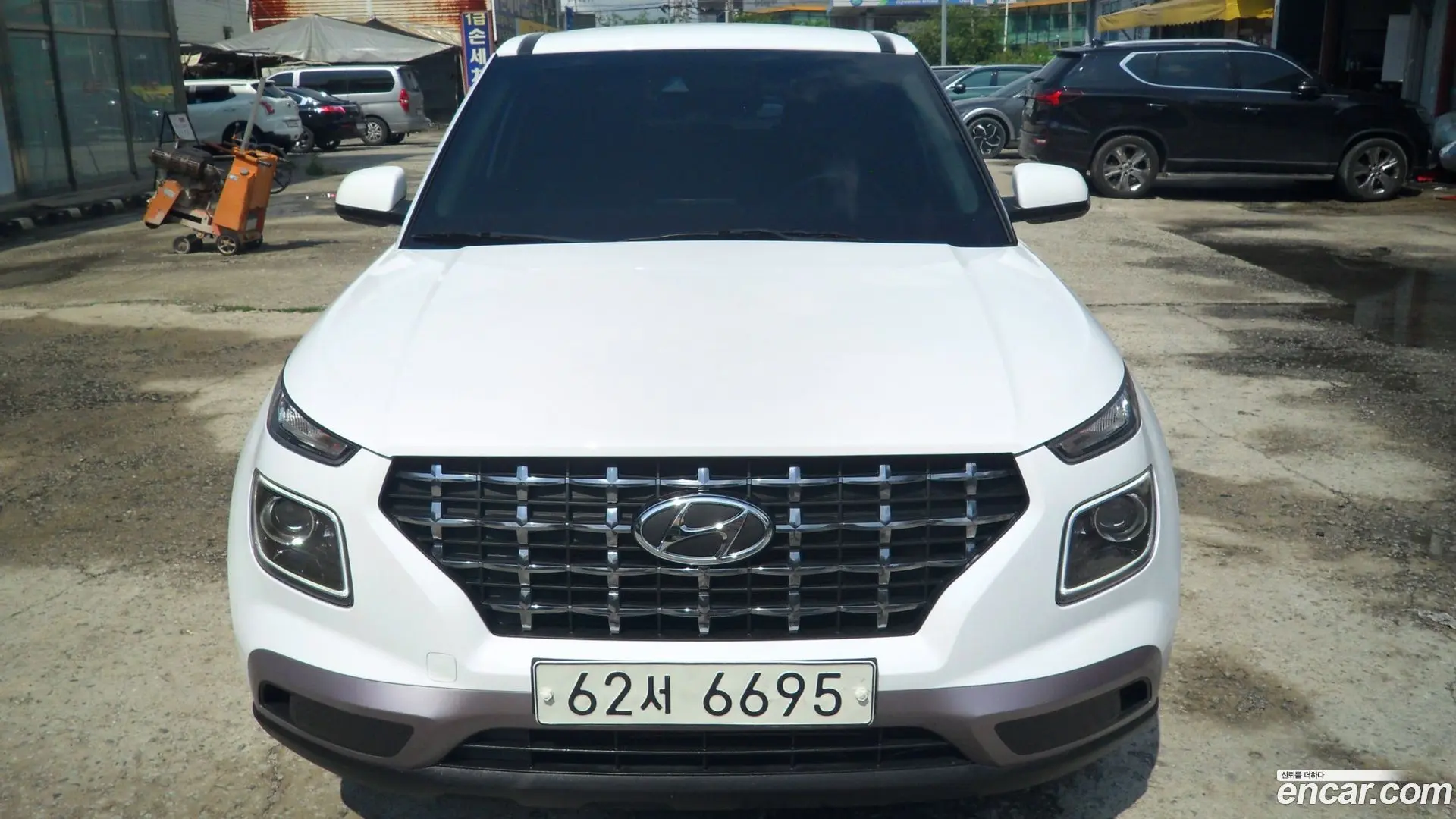 Main__Slider__Photo:Venue Hyundai 2019.7-1