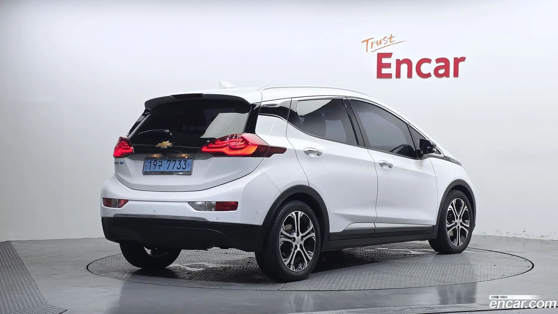 Main__Slider__Photo:Bolt EV Chevrolet 2018.8-1
