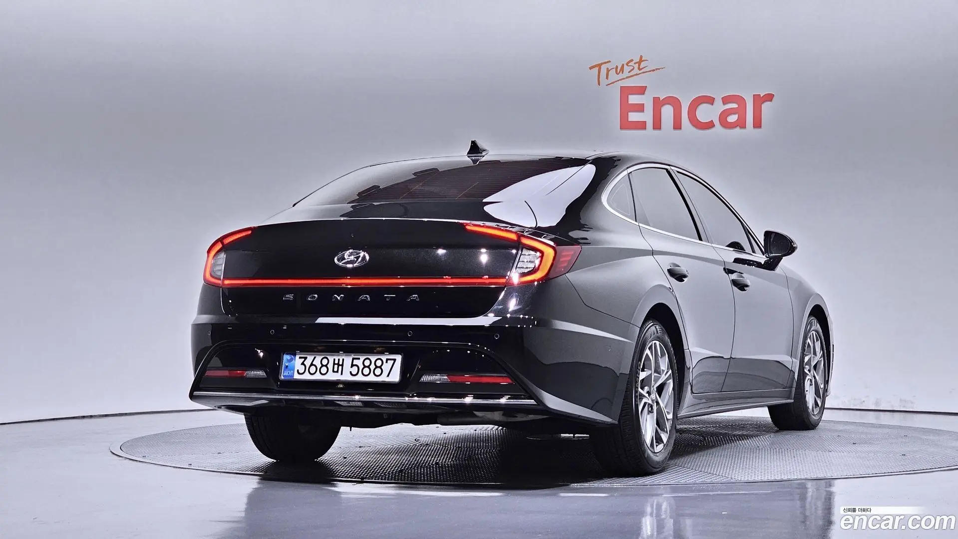 Main__Slider__Photo:Sonata Hyundai 2022.5-1