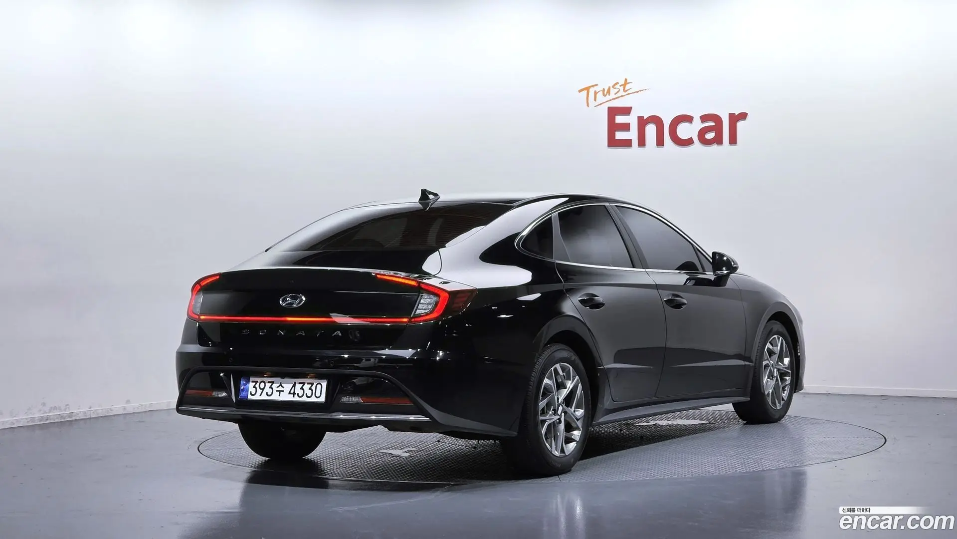 Main__Slider__Photo:Sonata Hyundai 2021.1-1