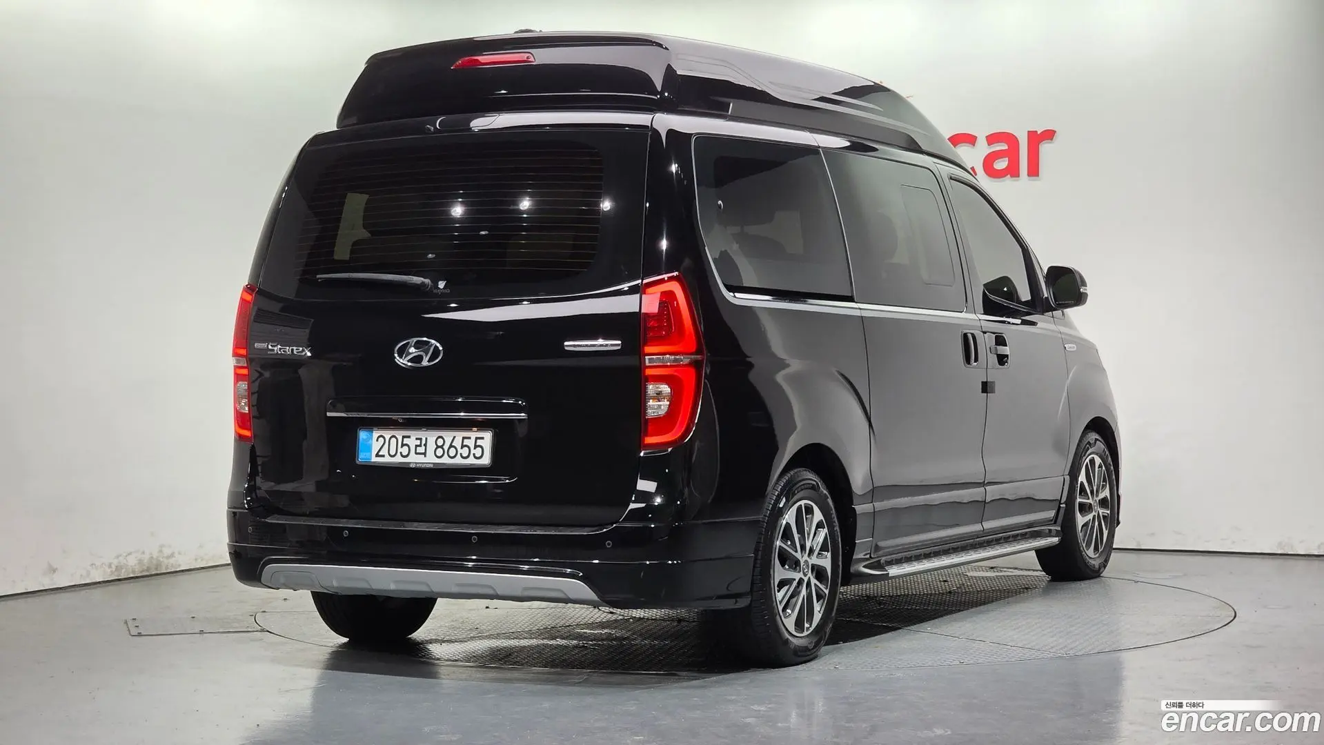 Main__Slider__Photo:Starex Hyundai 2018.8-1