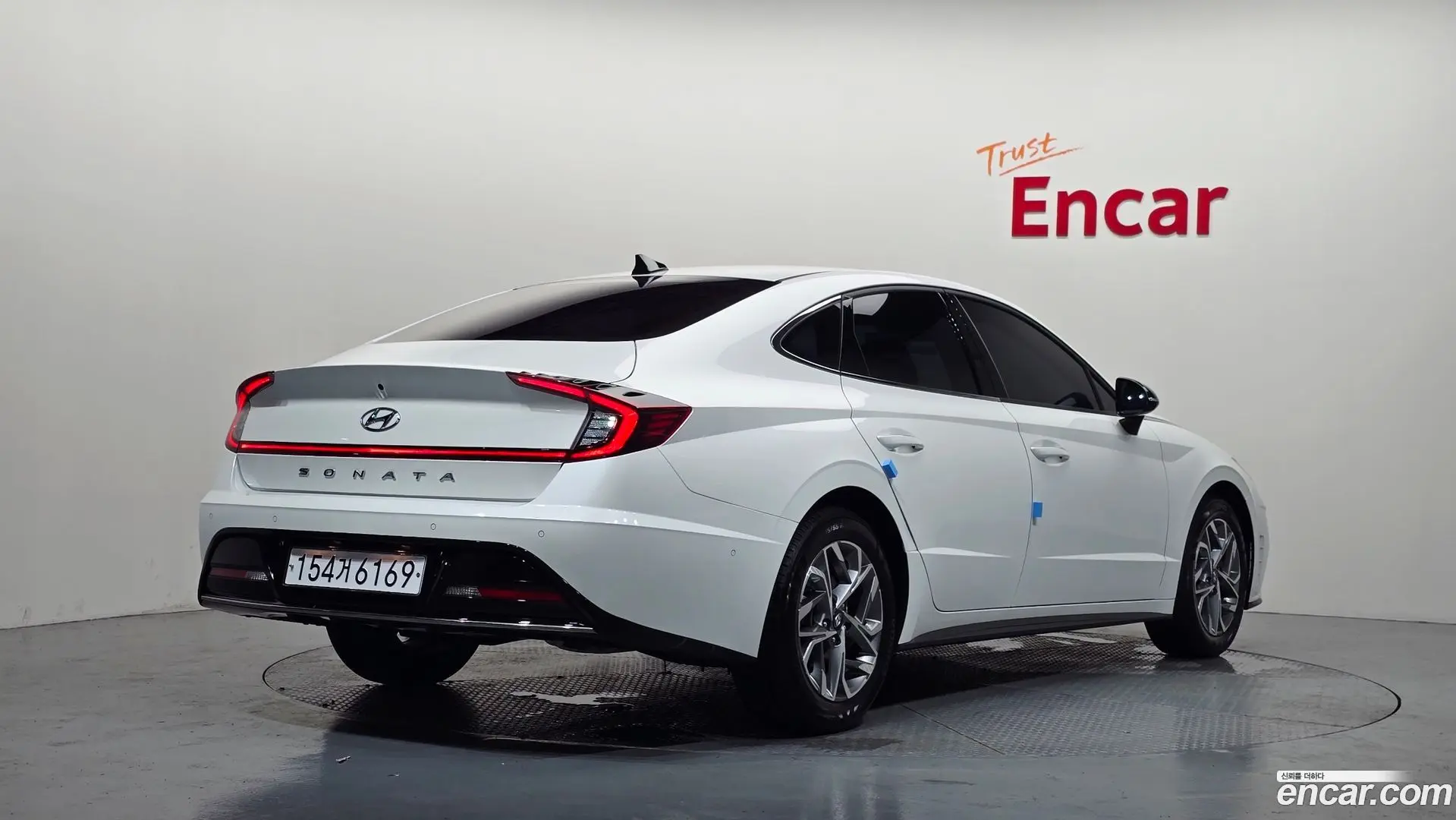 Main__Slider__Photo:Sonata Hyundai 2022.5-1