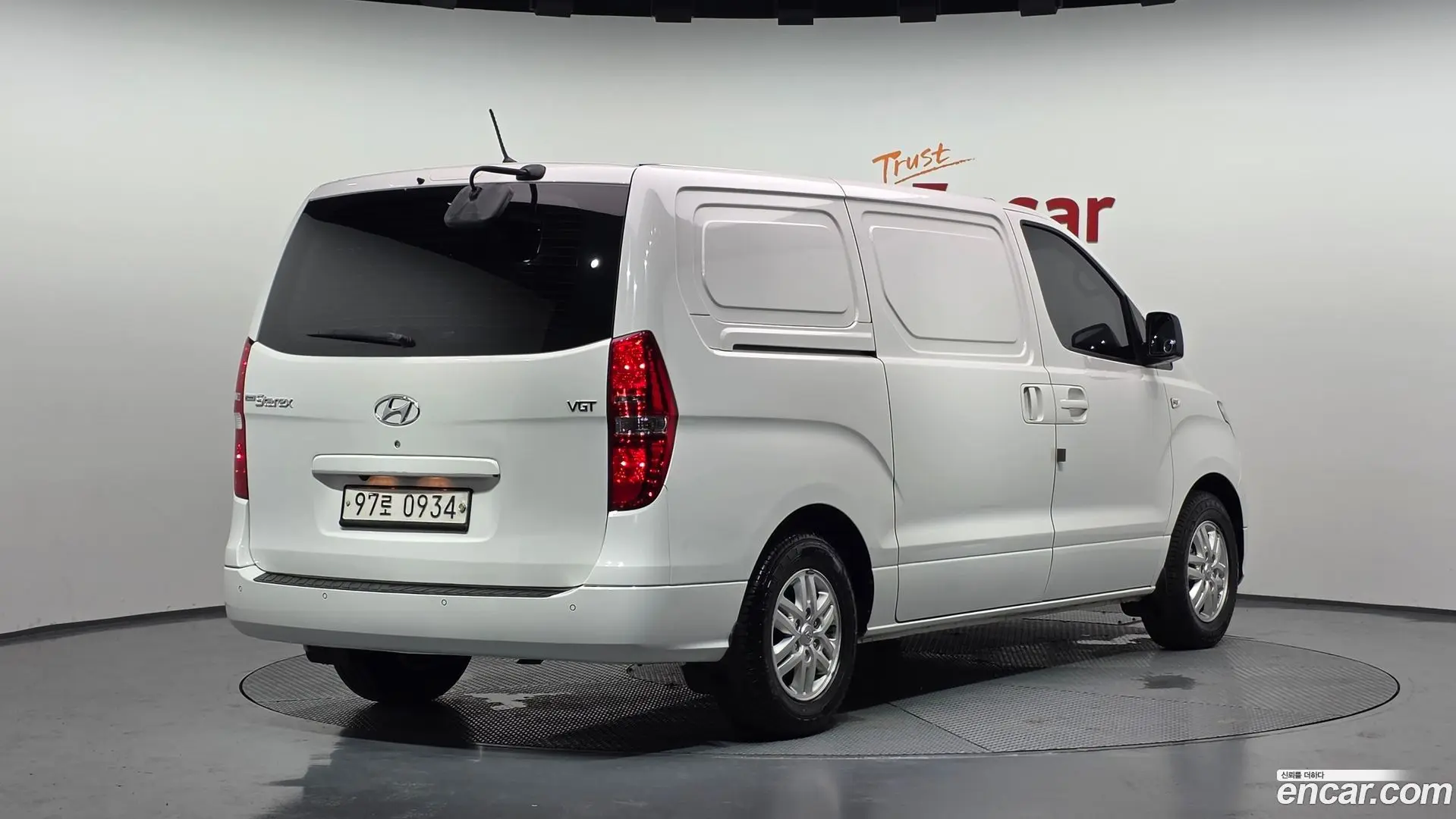Main__Slider__Photo:Starex Hyundai 2020.10-1