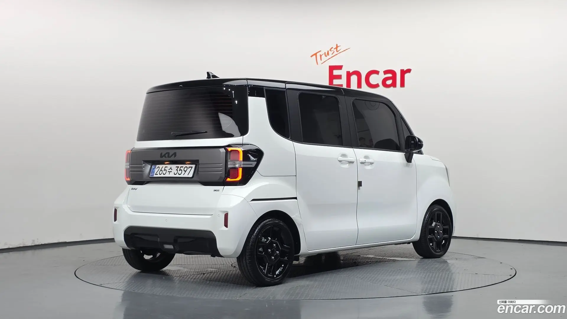 Main__Slider__Photo:RAY Kia 2026.0-1