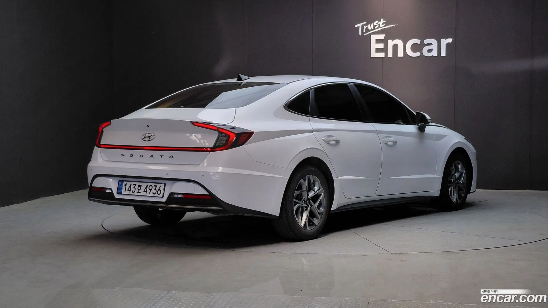 Main__Slider__Photo:Sonata Hyundai 2022.8-1