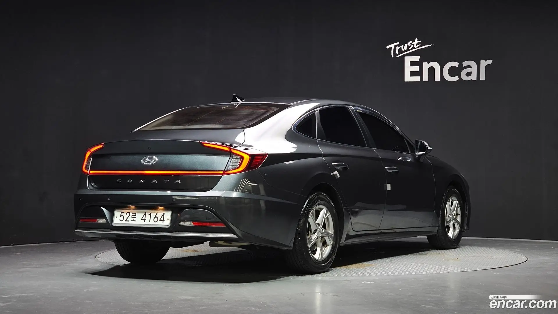 Main__Slider__Photo:Sonata Hyundai 2019.4-1