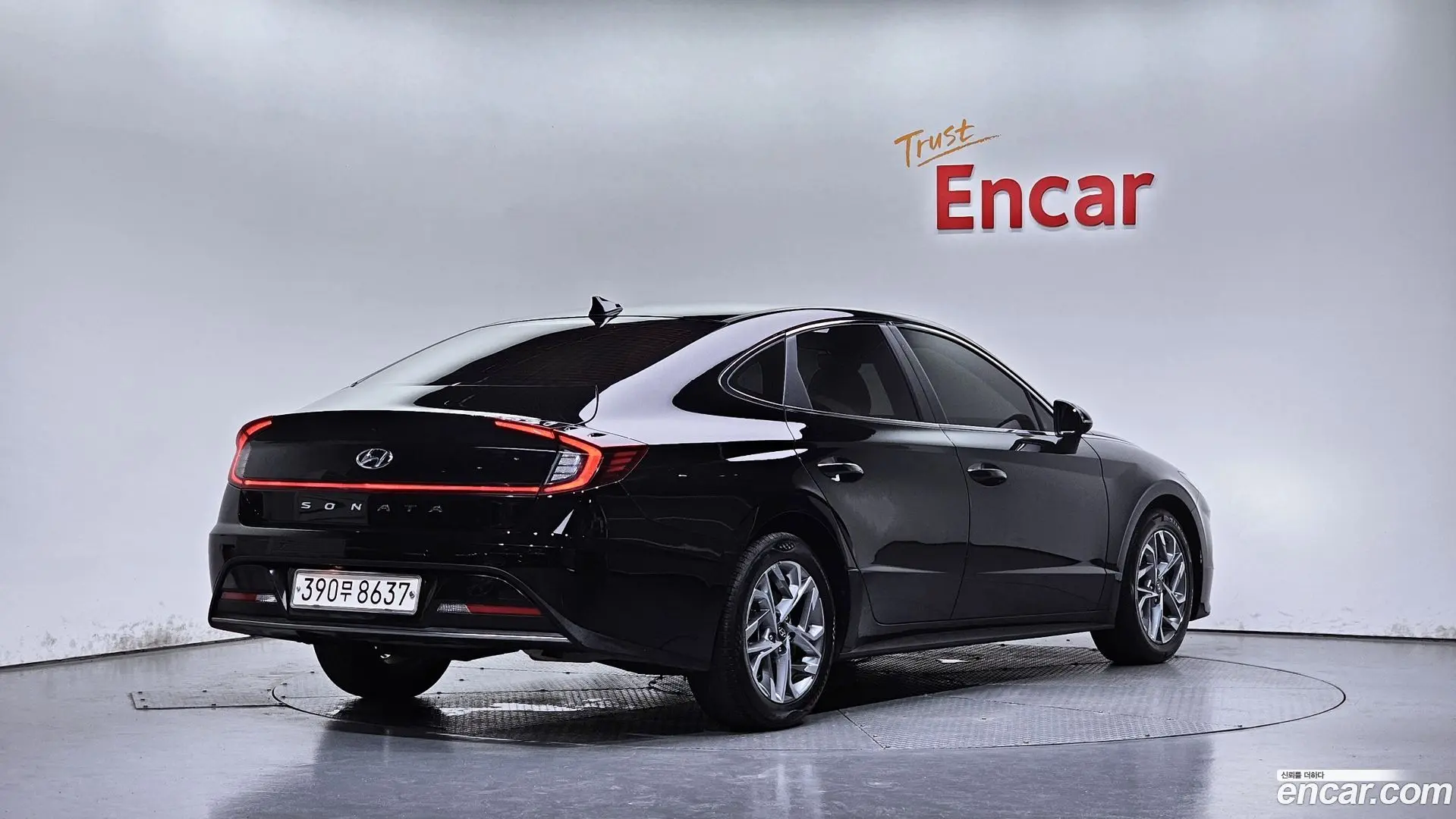 Main__Slider__Photo:Sonata Hyundai 2019.6-1