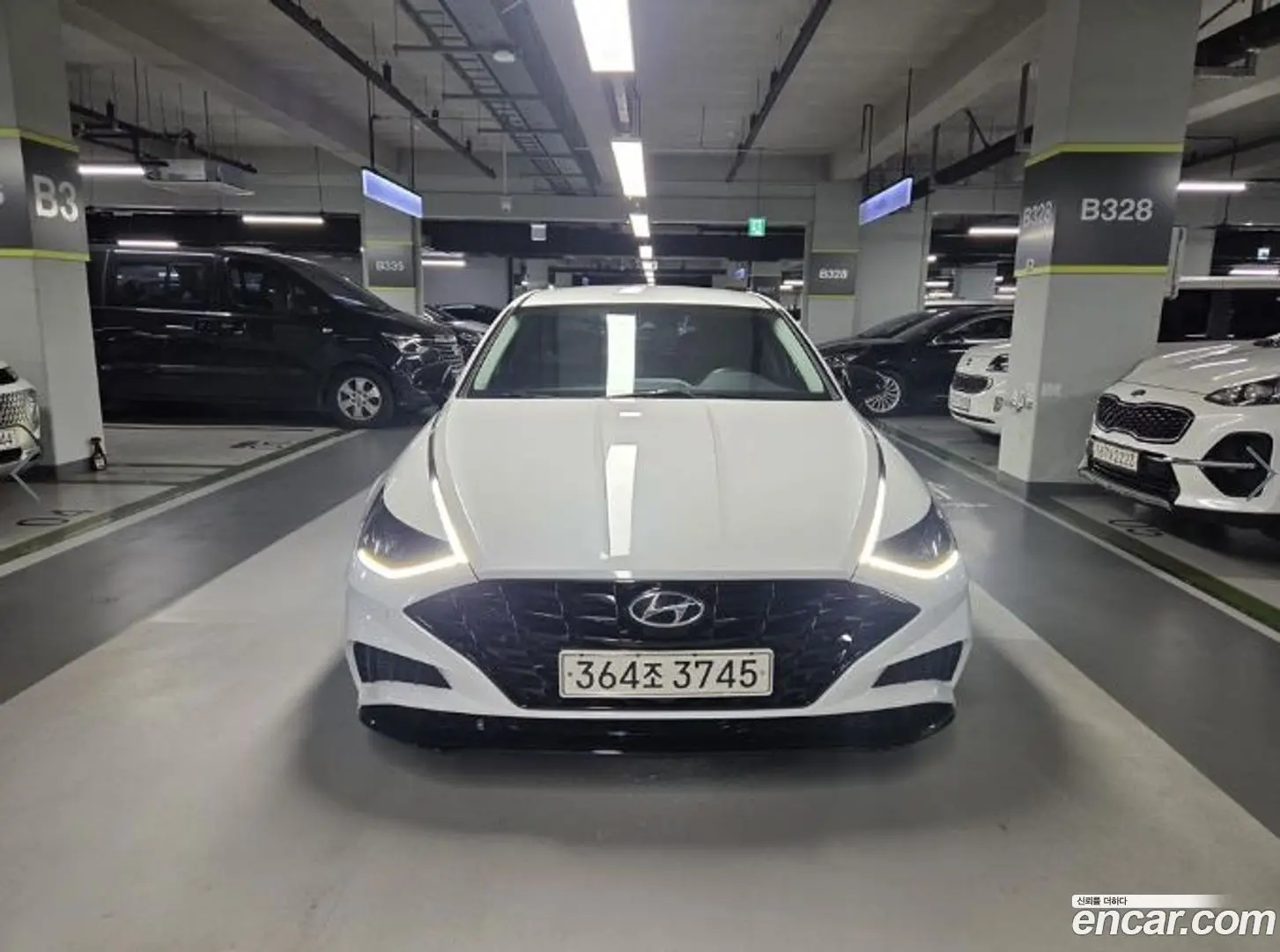 Main__Slider__Photo:Sonata Hyundai 2022.5-1