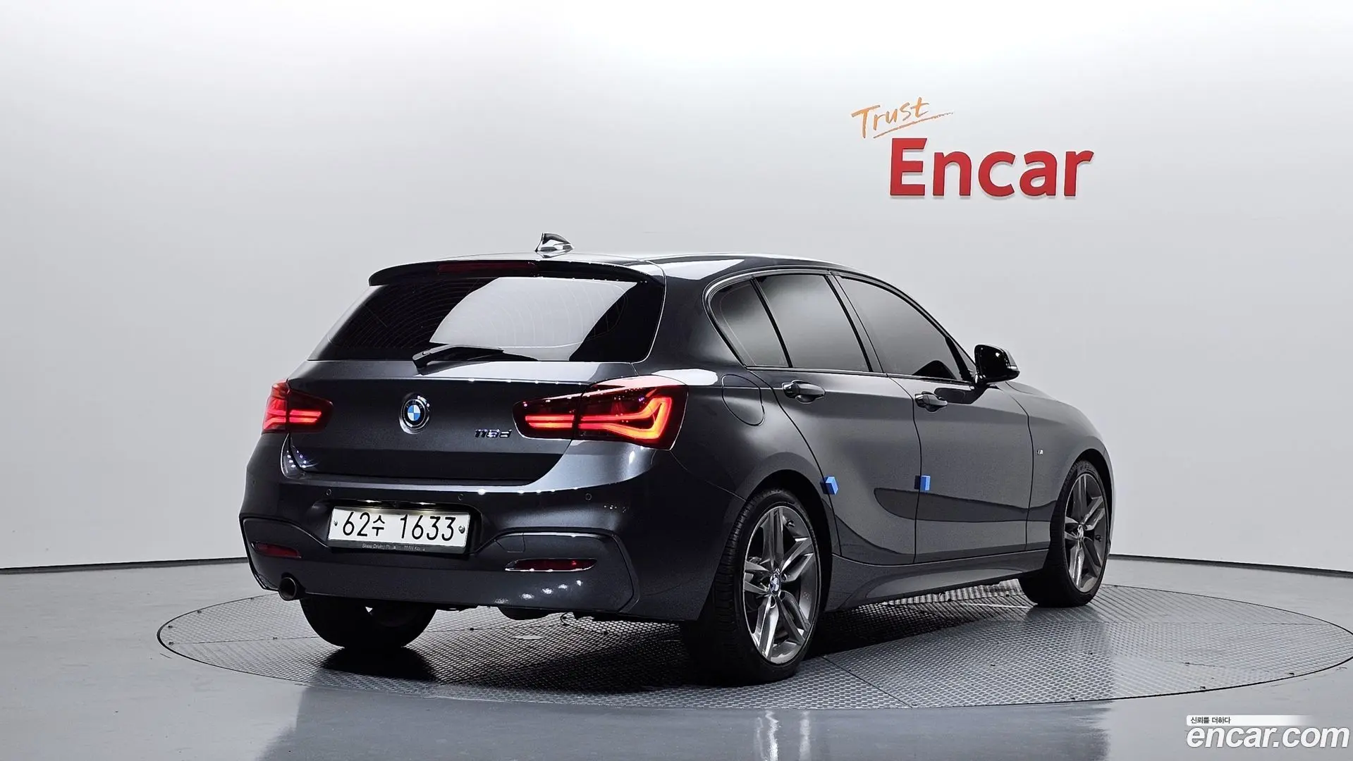 Main__Slider__Photo:1-Series BMW 2018.2-1