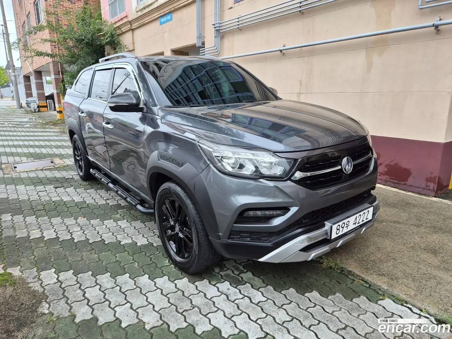 Main__Slider__Photo:Rexton KG Mobility 2021.1-1